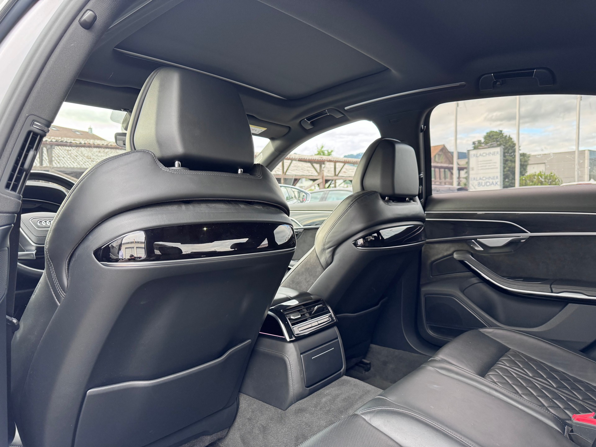 AUDI A8 60 TDI quattro tiptronic-image-7