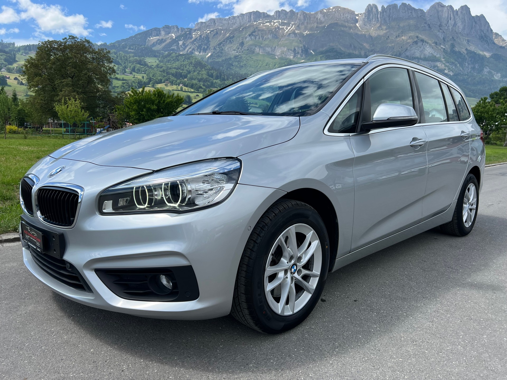BMW 218d Gran Tourer Steptronic 7-Plätzer (CHF 149.15/Monat)-image-0