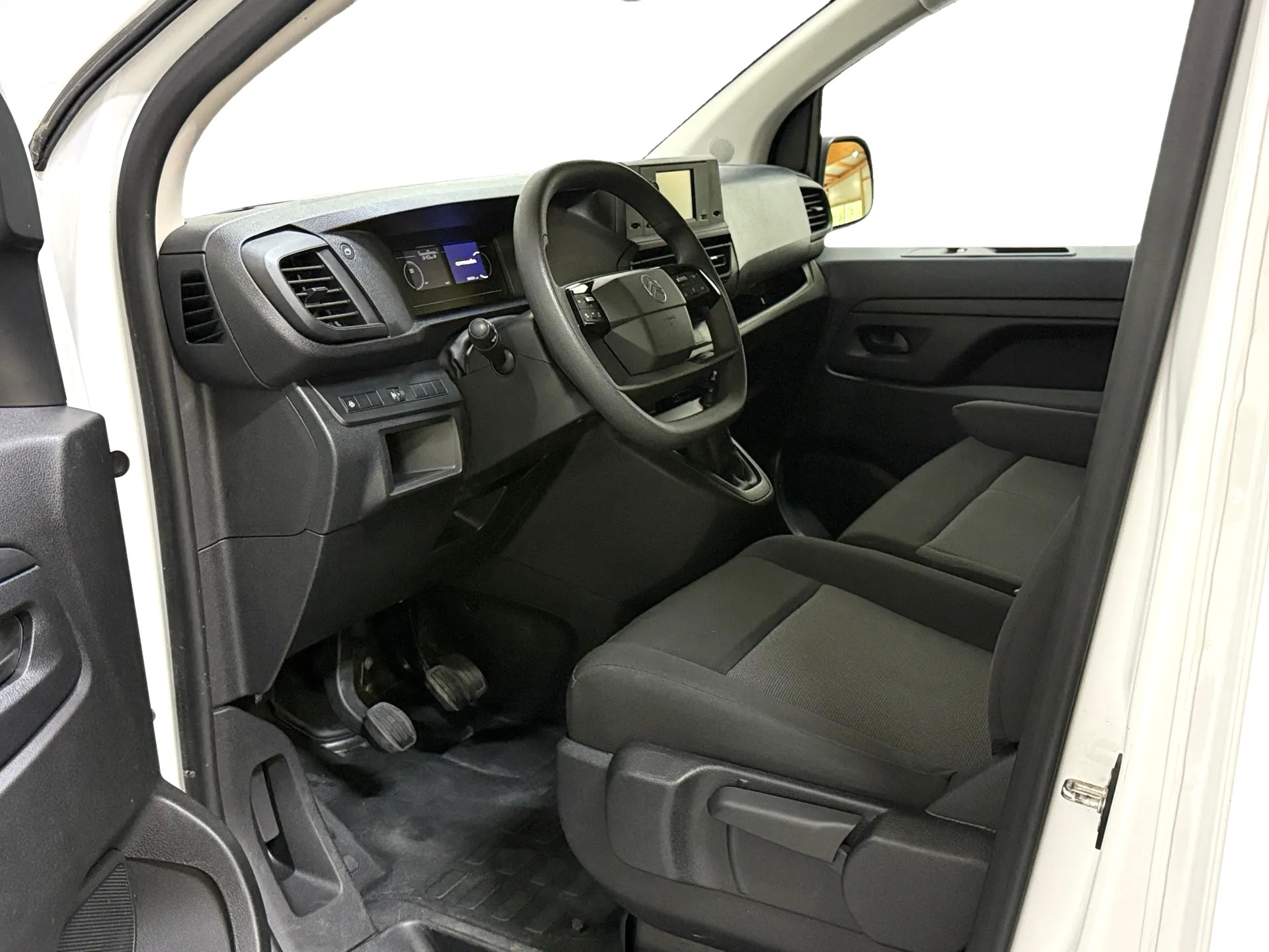 CITROEN Jumpy 2.0 BlueHDi 145 XL-image-11
