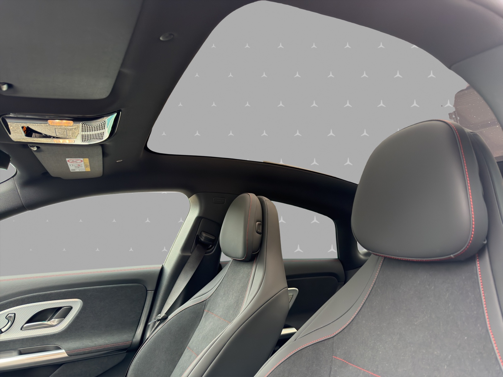 MERCEDES-BENZ CLA 220 8G-DCT 4Matic-image-8