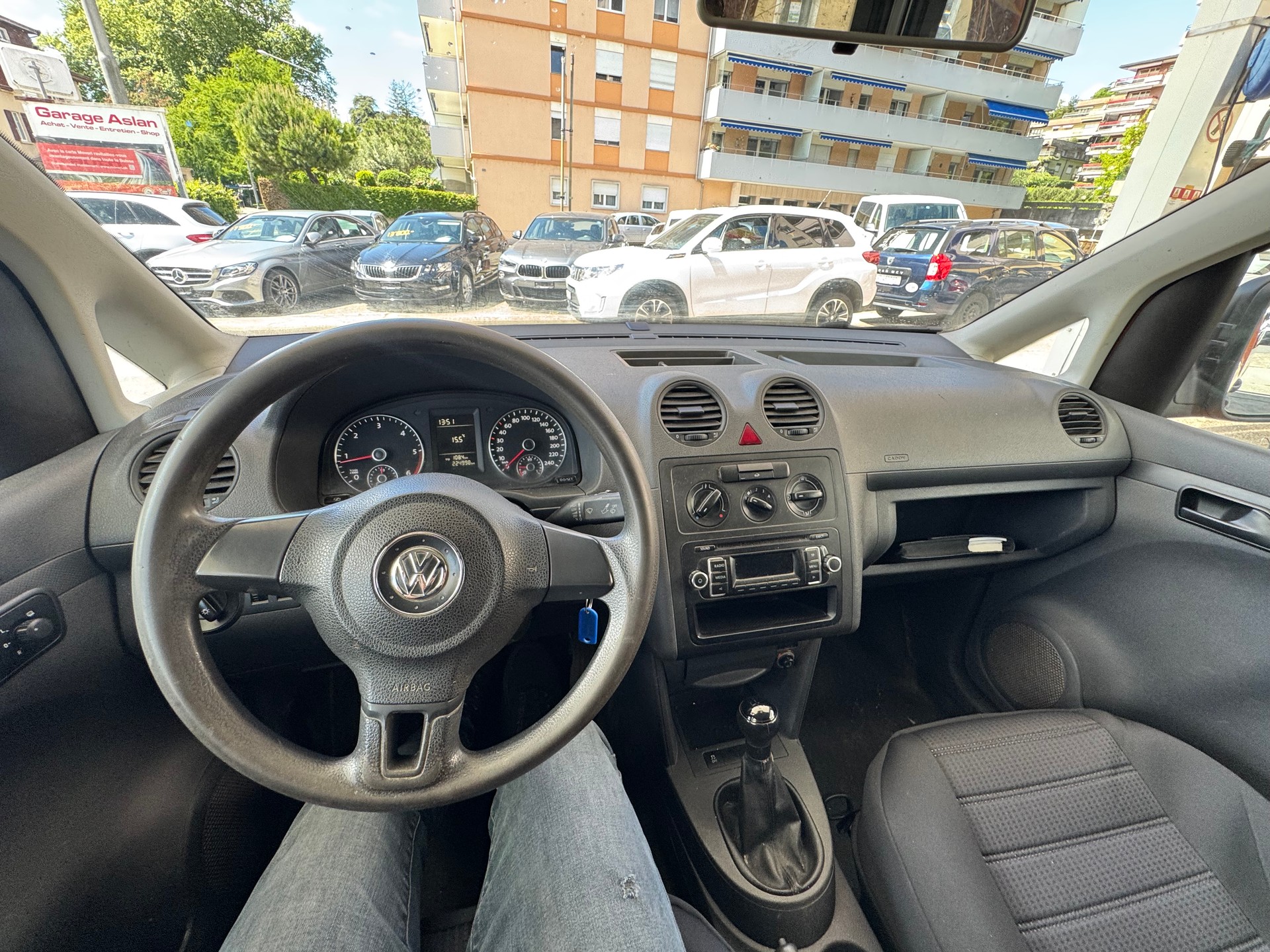 VW Caddy Maxi 1.6 TDI-image-5