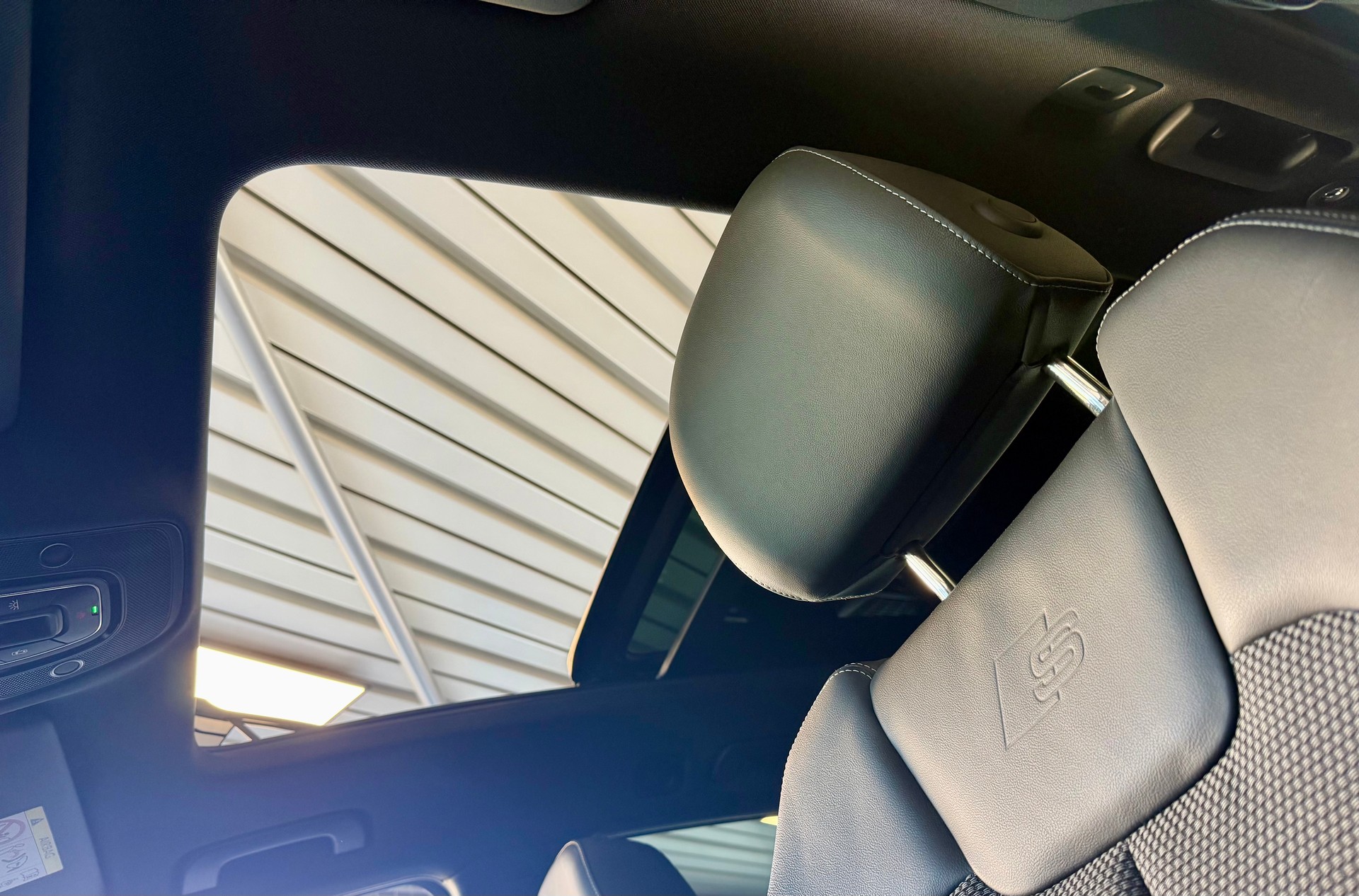 AUDI Q5 Sportback 45 TFSI S line quattro S-tronic-image-22