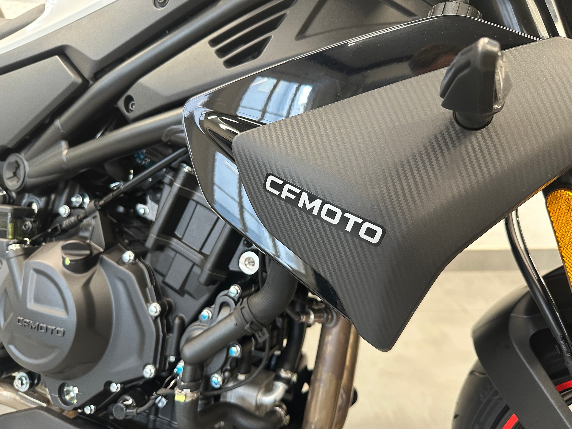 CF MOTO 450 NK | Vorführfahrzeug | Naked Bike | A2 | Garantie-image-9