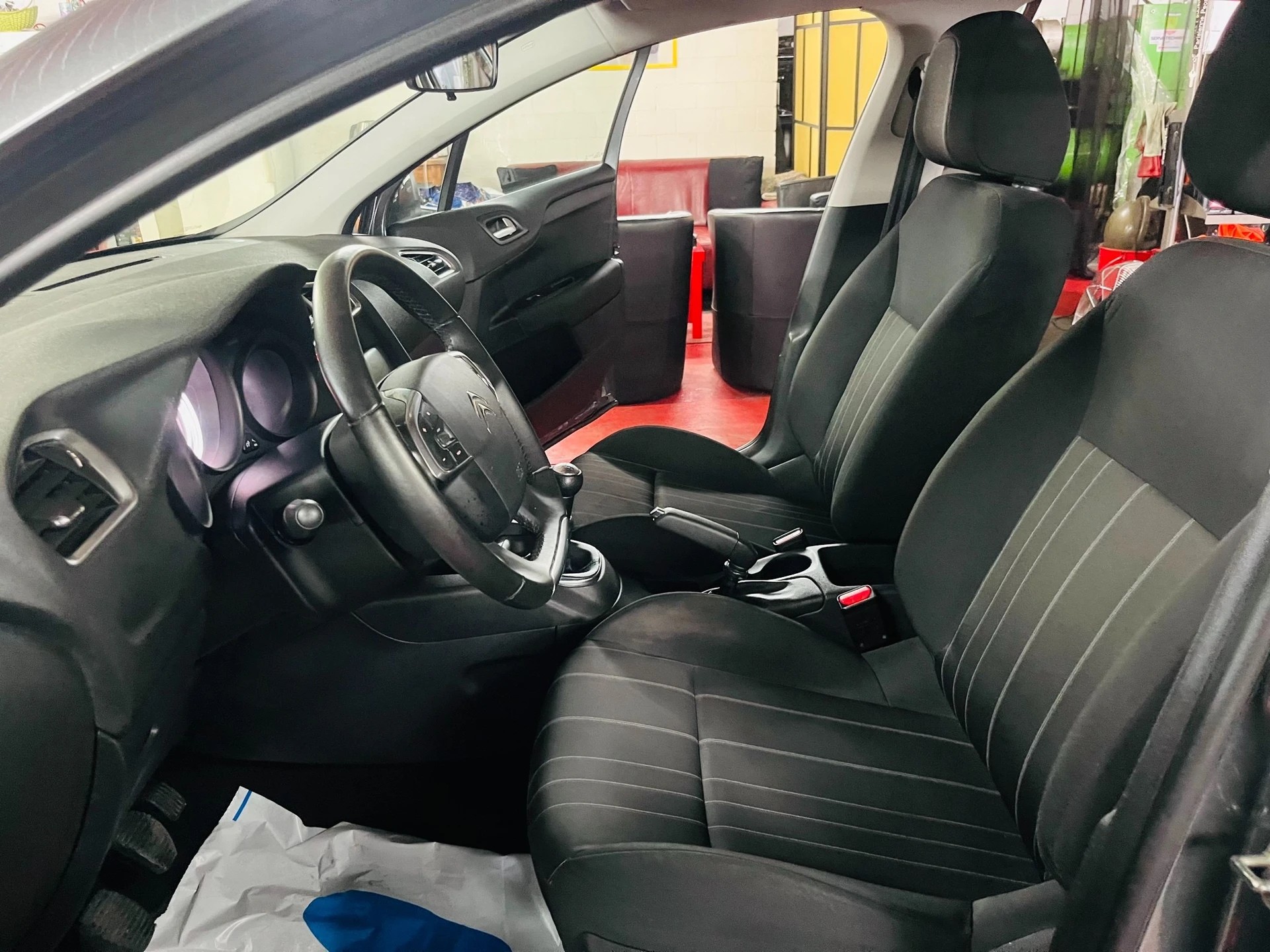 CITROEN C4 Berline 1.4 VTi Tonic-image-10