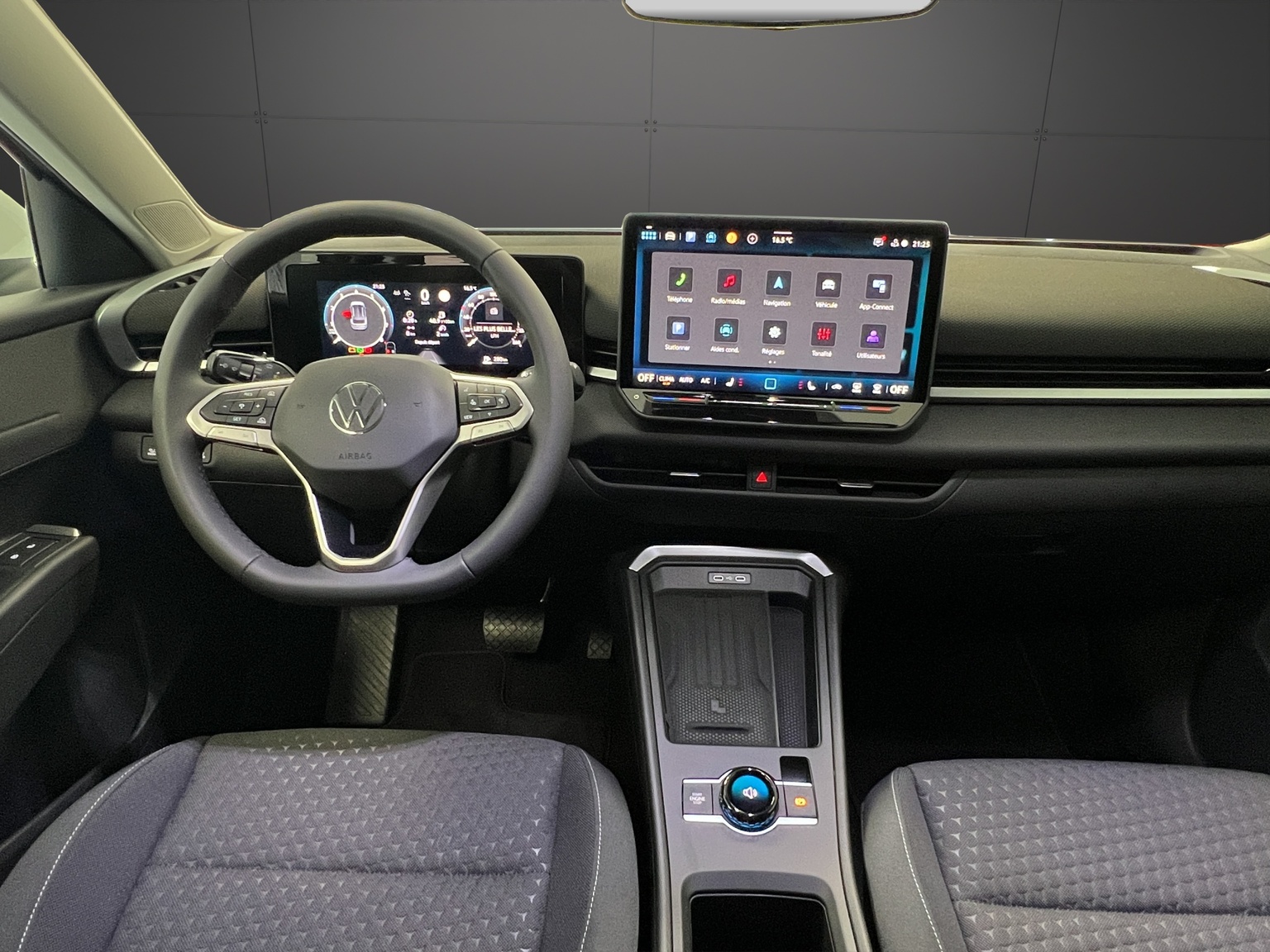 VW T-Roc 1.5 eTSI mHEV Life DSG-image-9