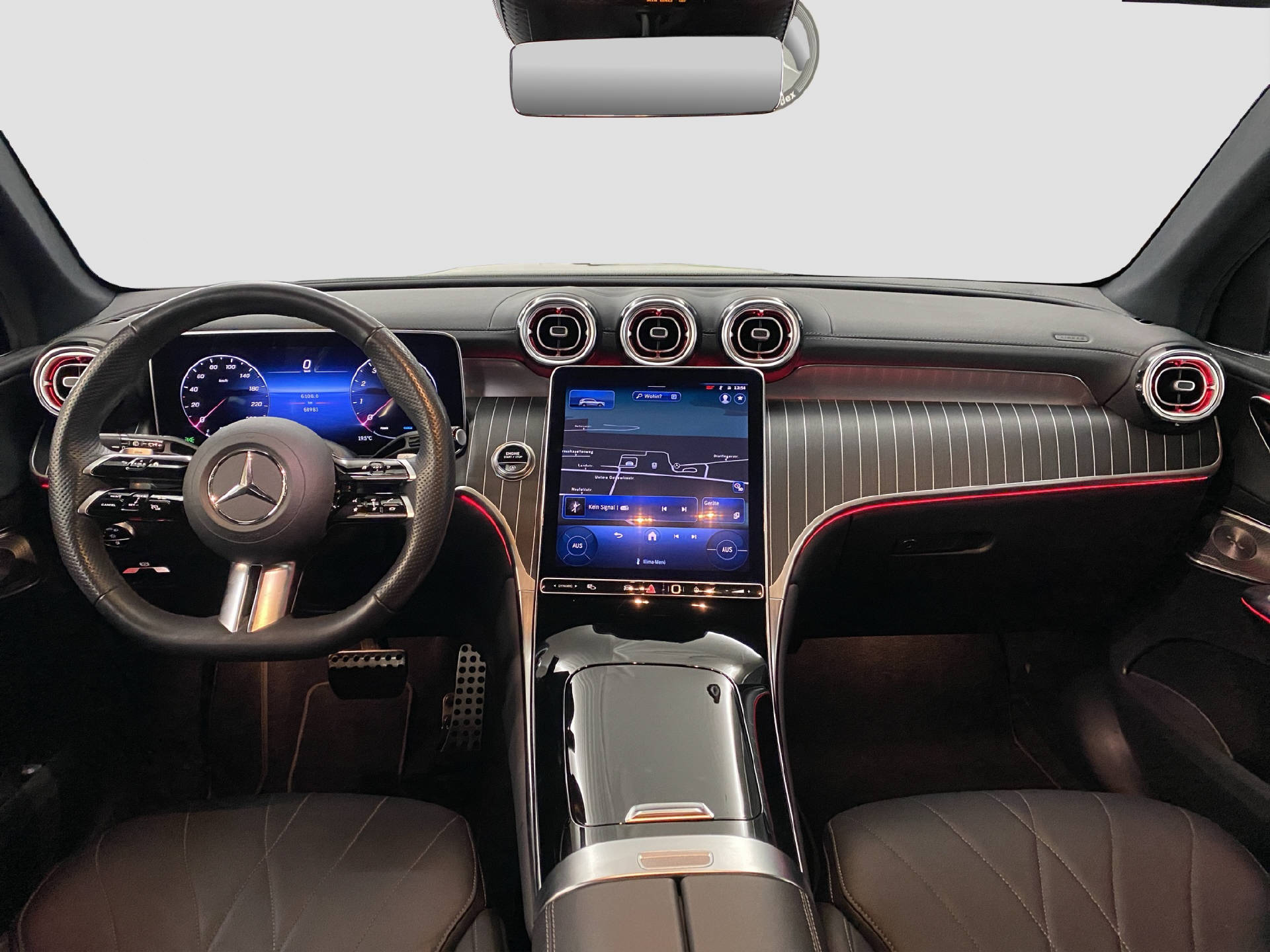 MERCEDES-BENZ GLC 300 AMG Line 4MATIC-image-9