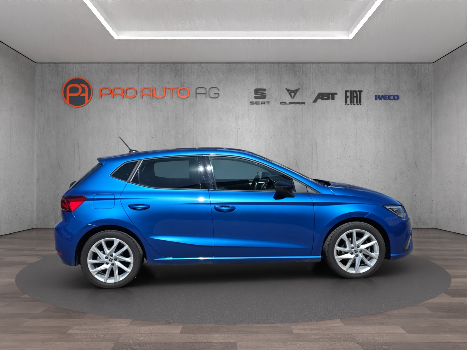SEAT Ibiza 1.0 EcoTSI Hola FR-image-5