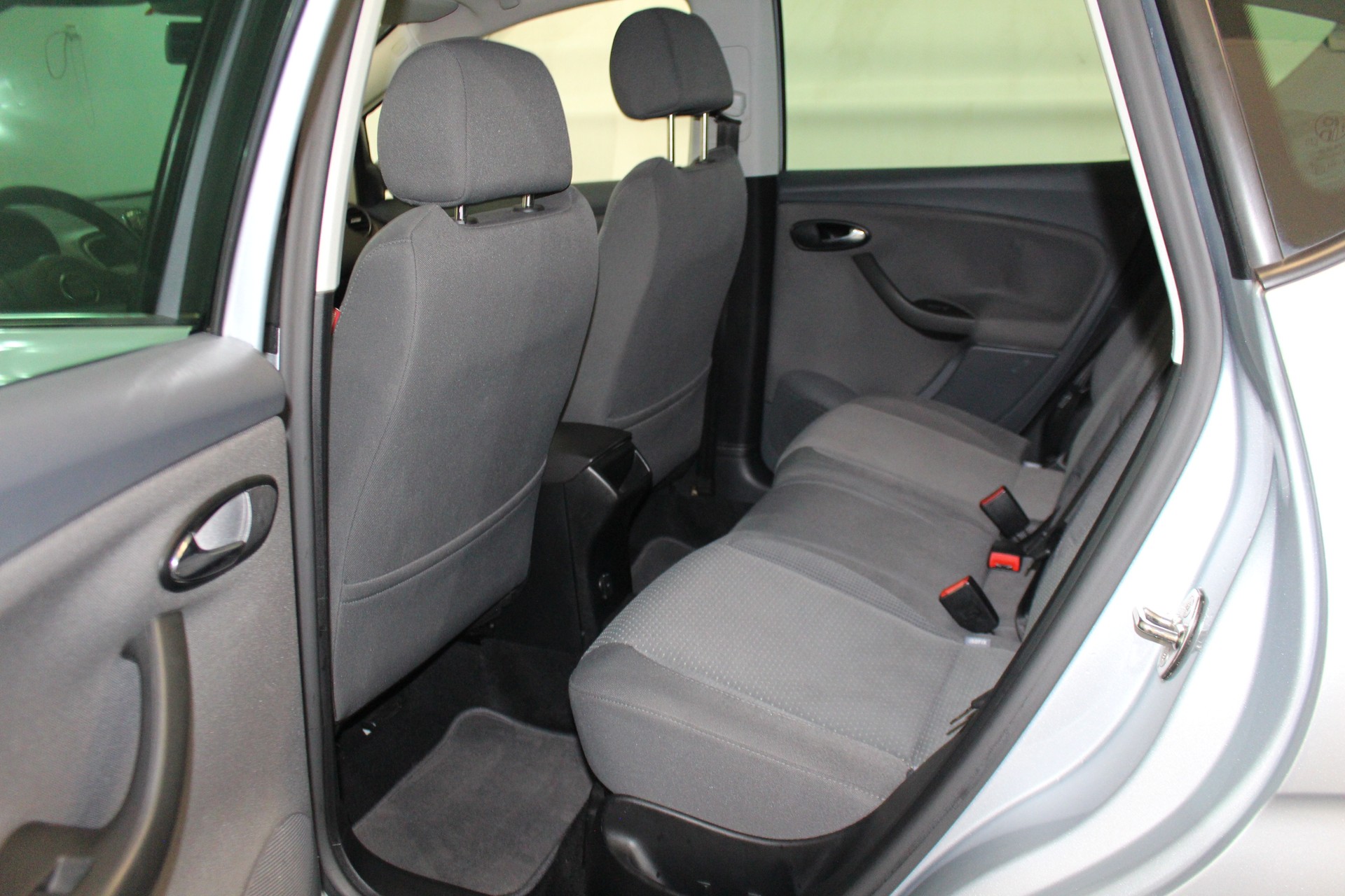 SEAT Altea 2.0 TDI DPF Stylance DSG-image-7