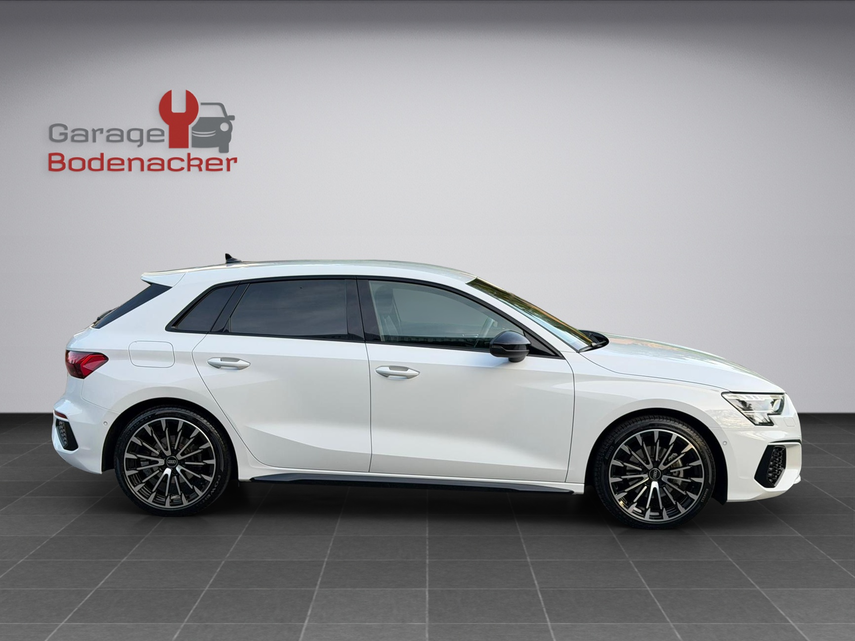 AUDI A3 Sportback 35 TFSI S line Attraction S-tronic-image-5