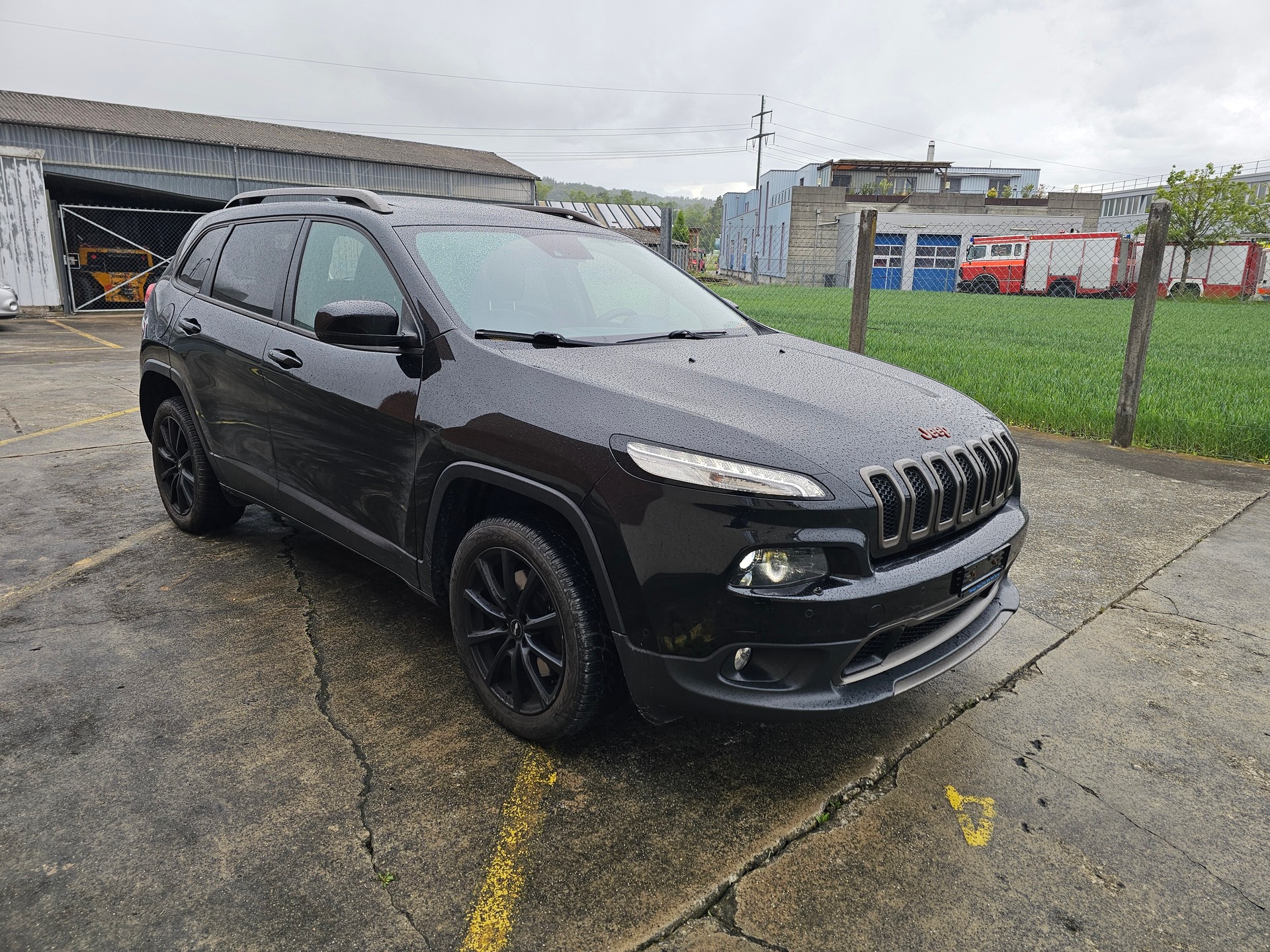 JEEP Cherokee 2.2TD Longitude Sw- Black Ed. AWD 9ATX-image-5