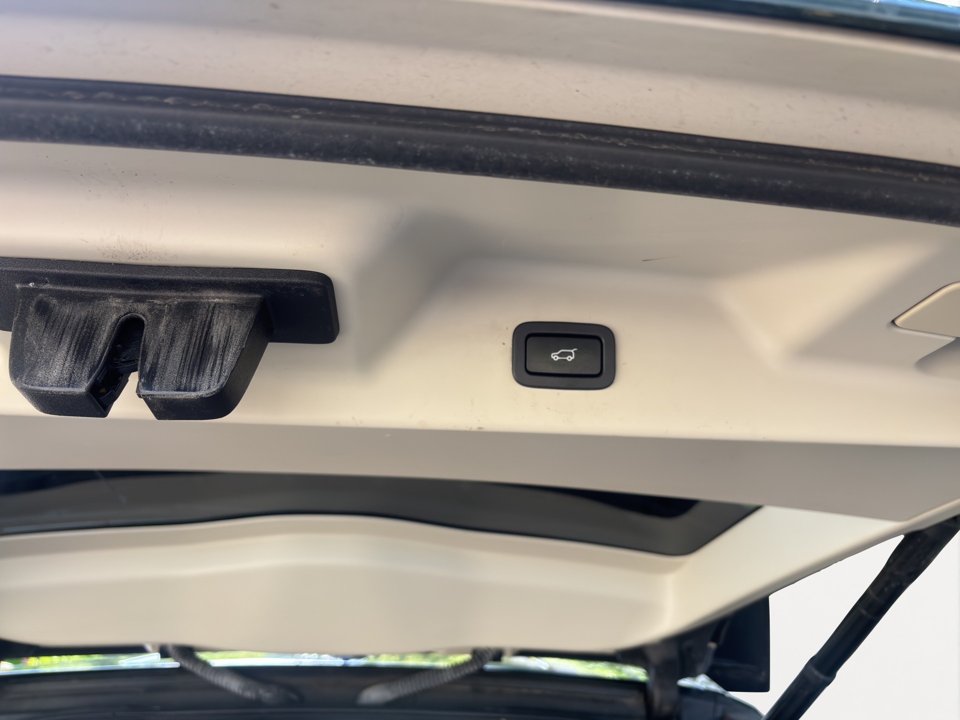 LAND ROVER Range Rover 3.0 TDV6 Vogue Automatic-image-22