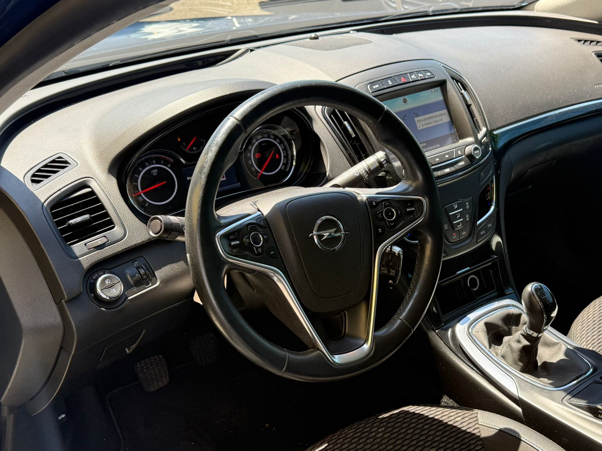 OPEL Insignia Sports Tourer 2.0 Turbo Cosmo 4WD-image-8