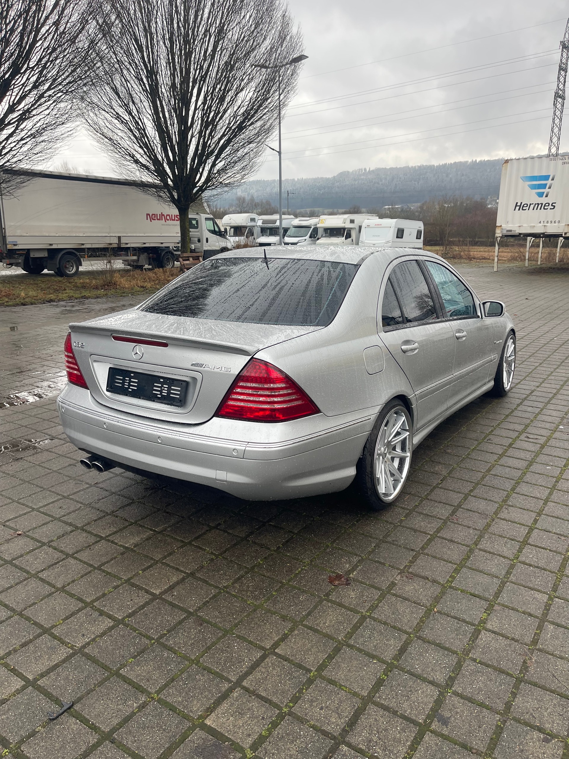 MERCEDES-BENZ C 32 AMG Automatic-image-5