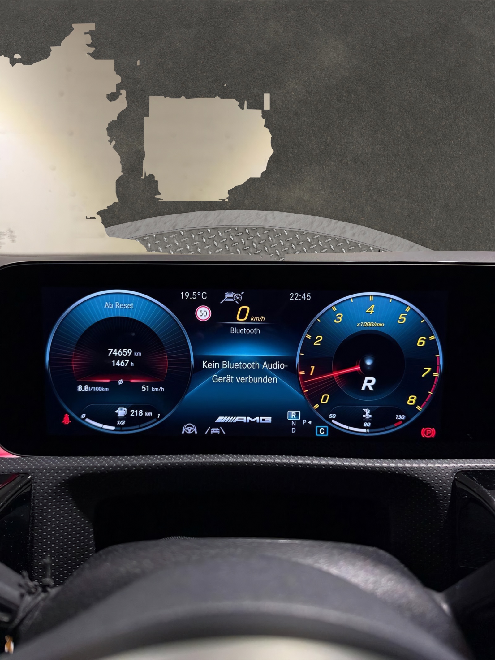 MERCEDES-BENZ A 35 AMG 4Matic Speedshift-image-9