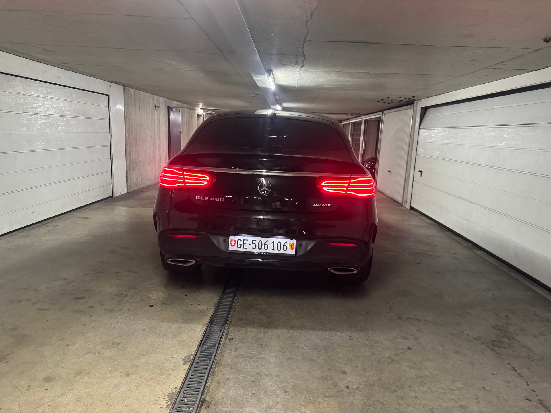 MERCEDES-BENZ GLE 400 V6-image-4