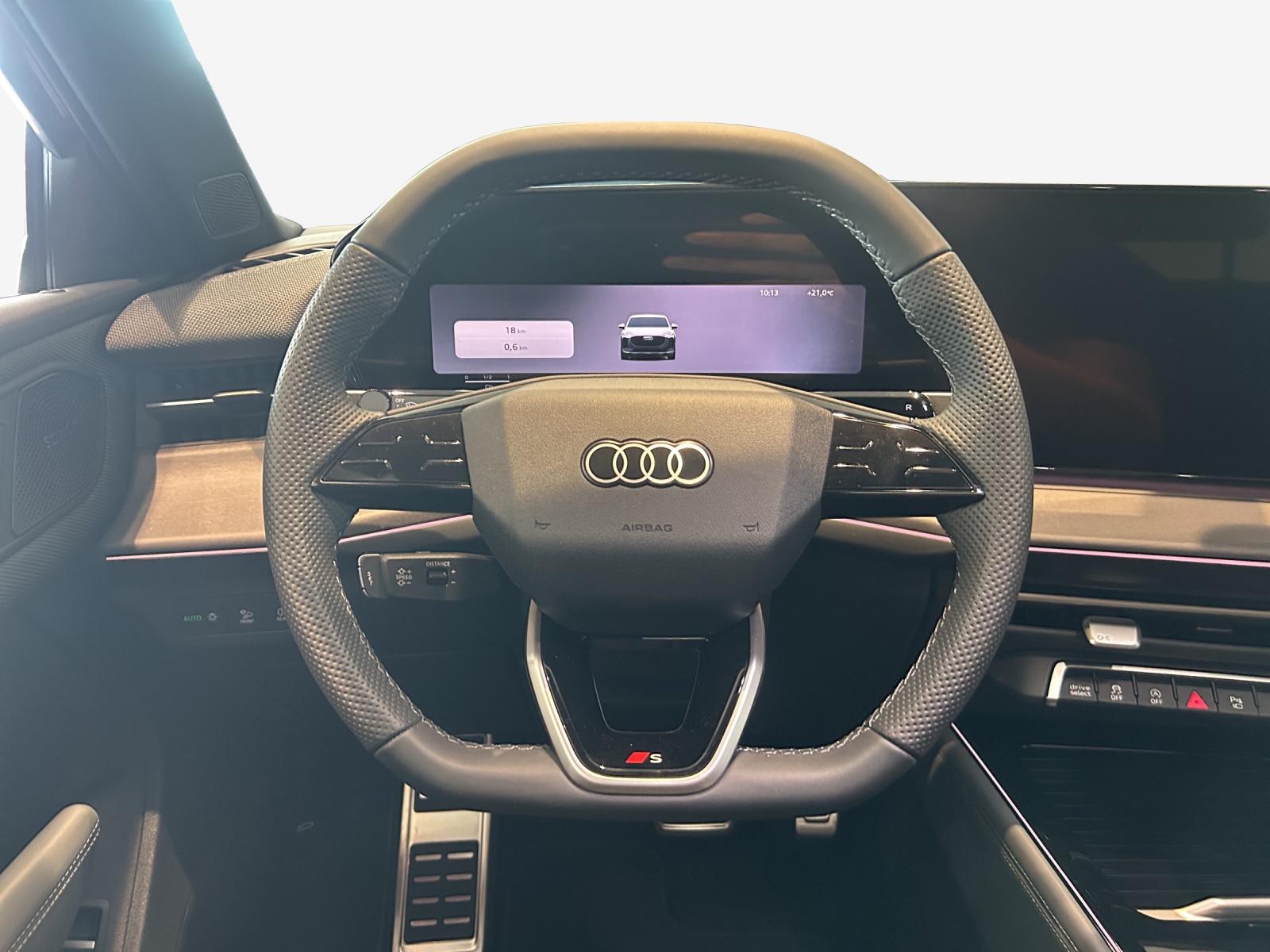 AUDI Q3 Sportback 110 kW TFSI S tronic-image-9