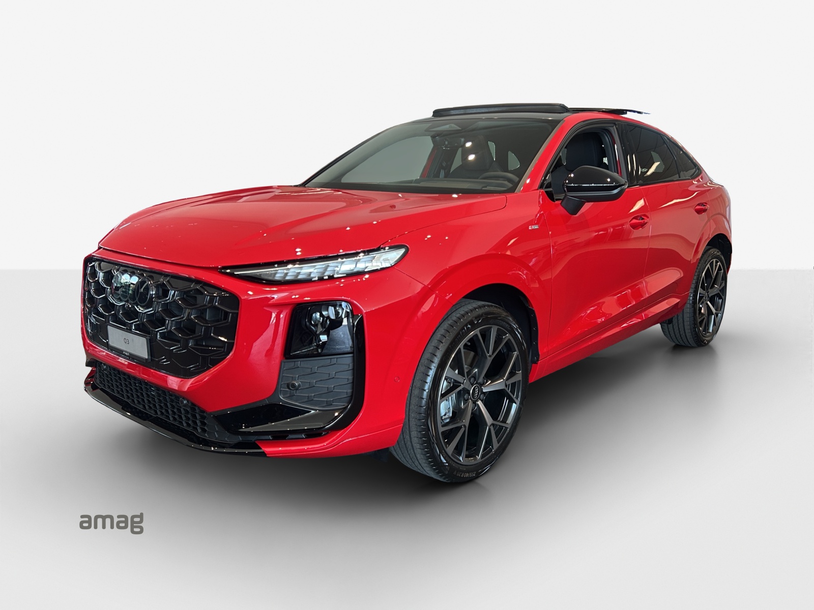 AUDI Q3 Sportback 110 kW TFSI S tronic-image-0