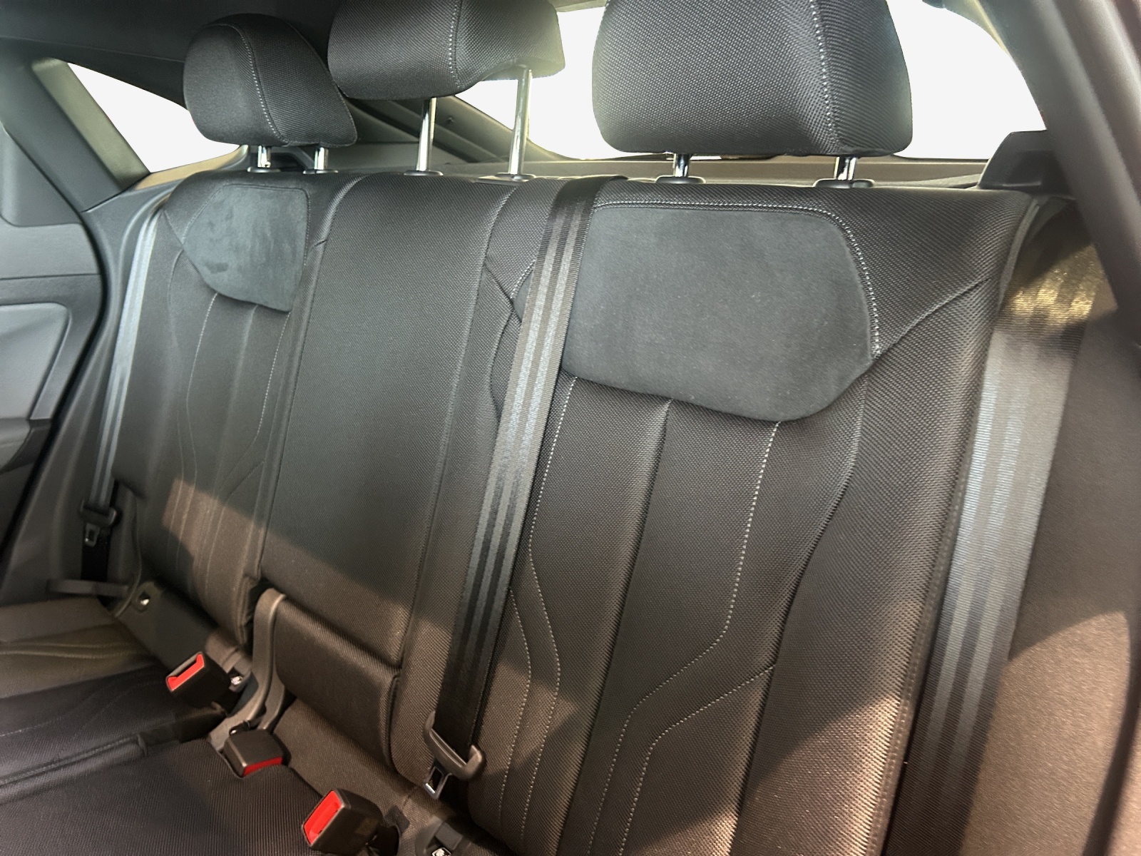 AUDI Q3 Sportback 110 kW TFSI S tronic-image-11