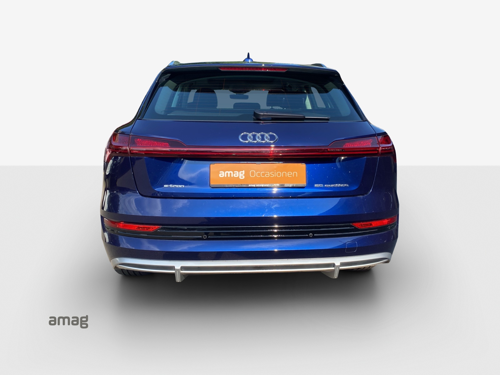 AUDI e-tron 50 S Line Attraction quattro-image-4