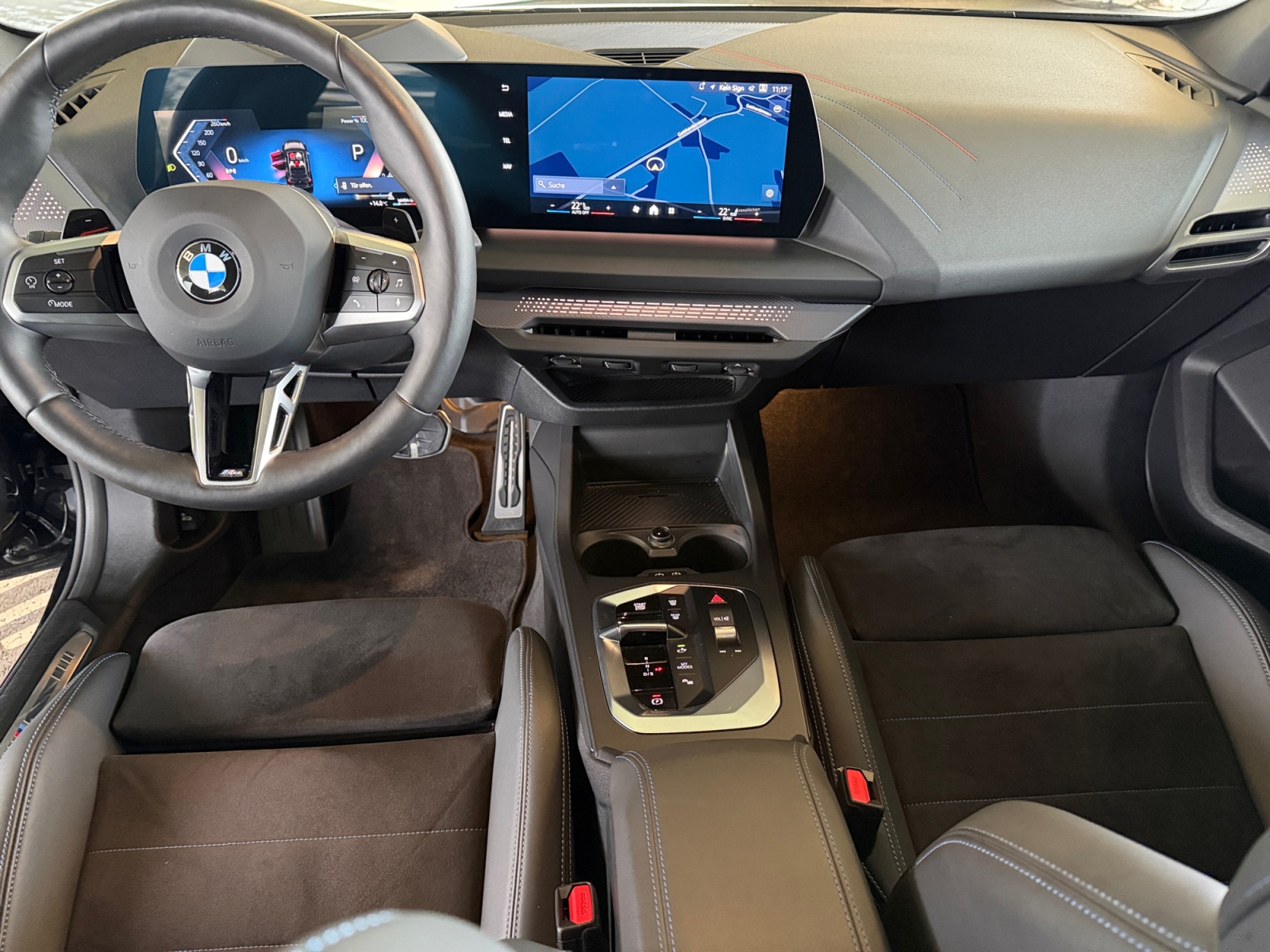 BMW 123 xDrive-image-9