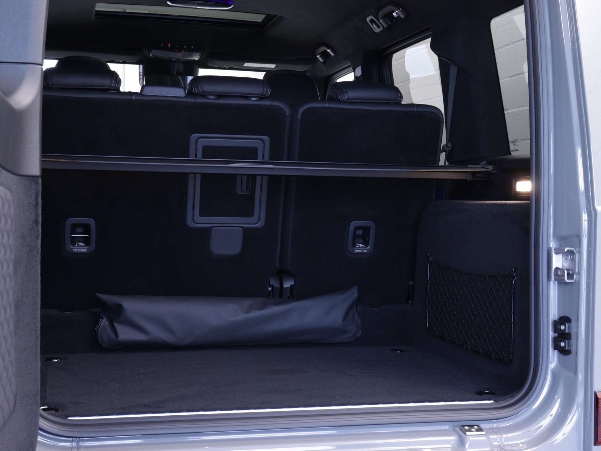 MERCEDES-BENZ G 450 d AMG Line-image-13