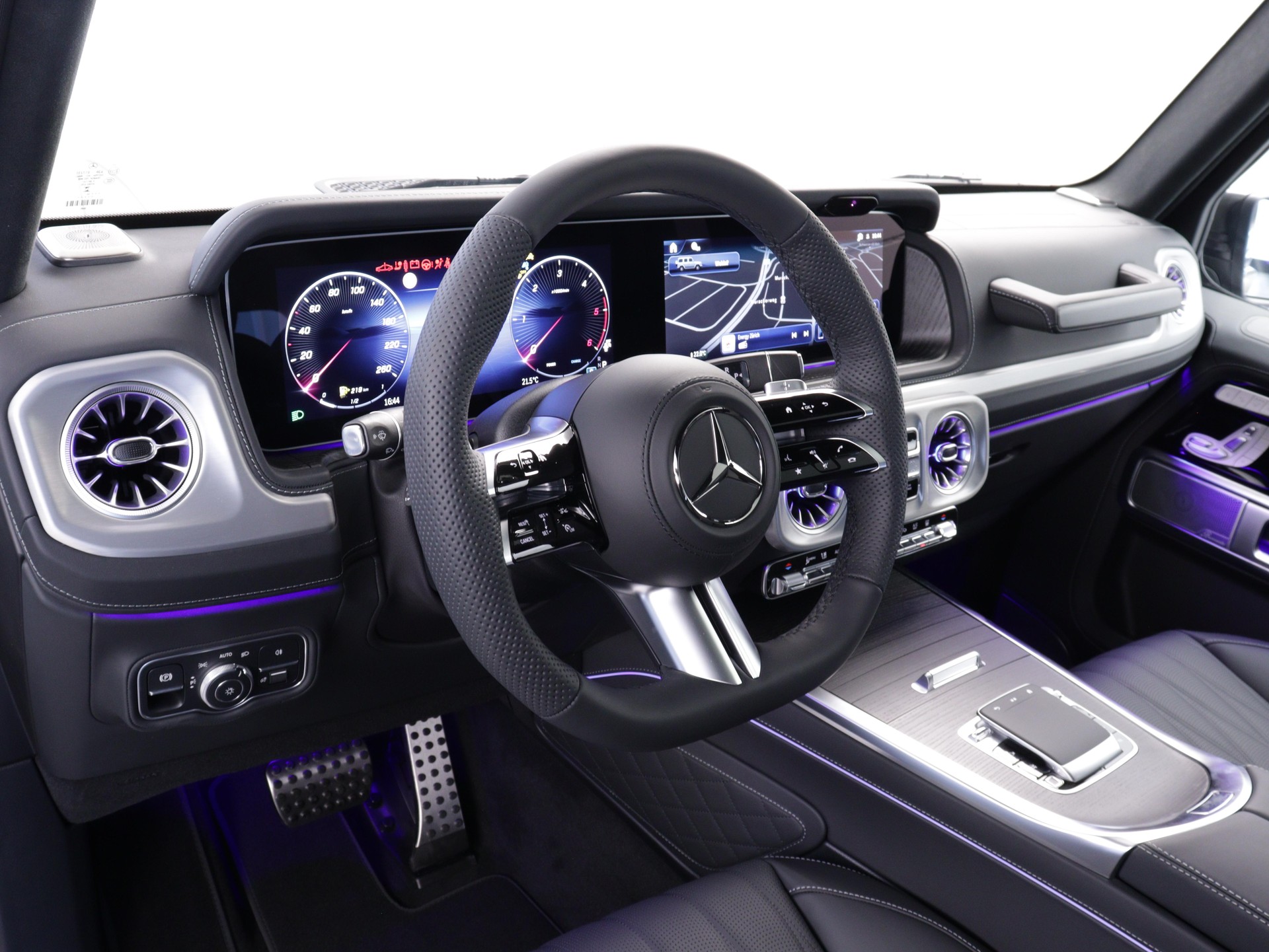 MERCEDES-BENZ G 450 d AMG Line-image-5