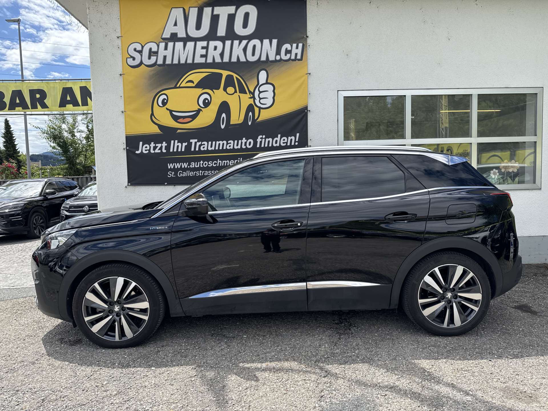 PEUGEOT 3008 300e Hybrid4 GT Pack EAT8-Automat-image-4