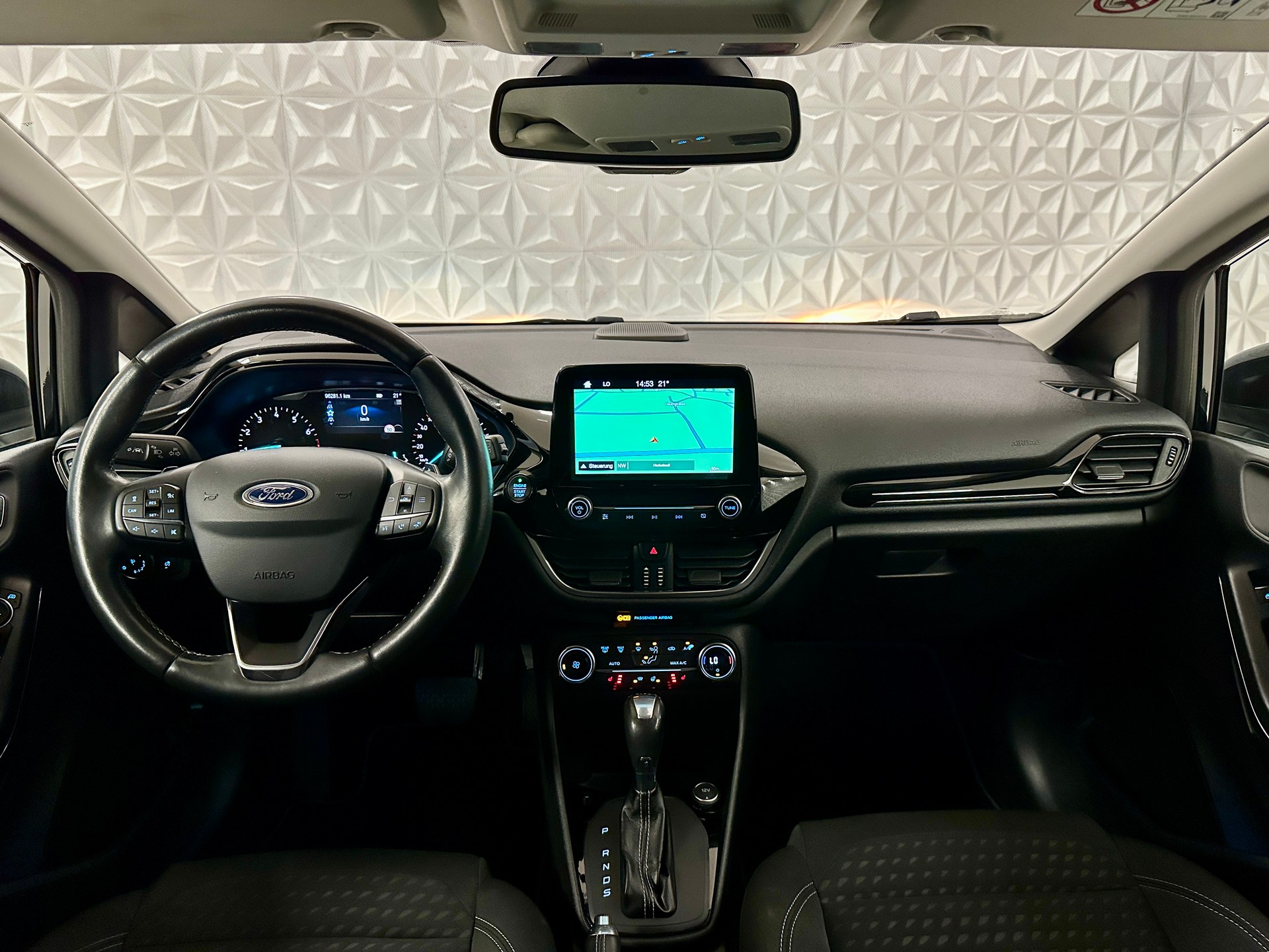 FORD Fiesta 1.0 SCTi Titanium Automat-image-13