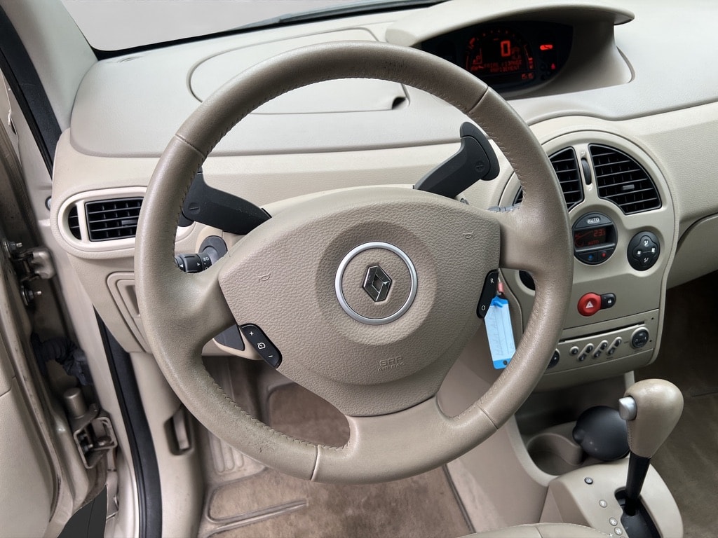 RENAULT Modus 1.6 16V Exception Automatic-image-11