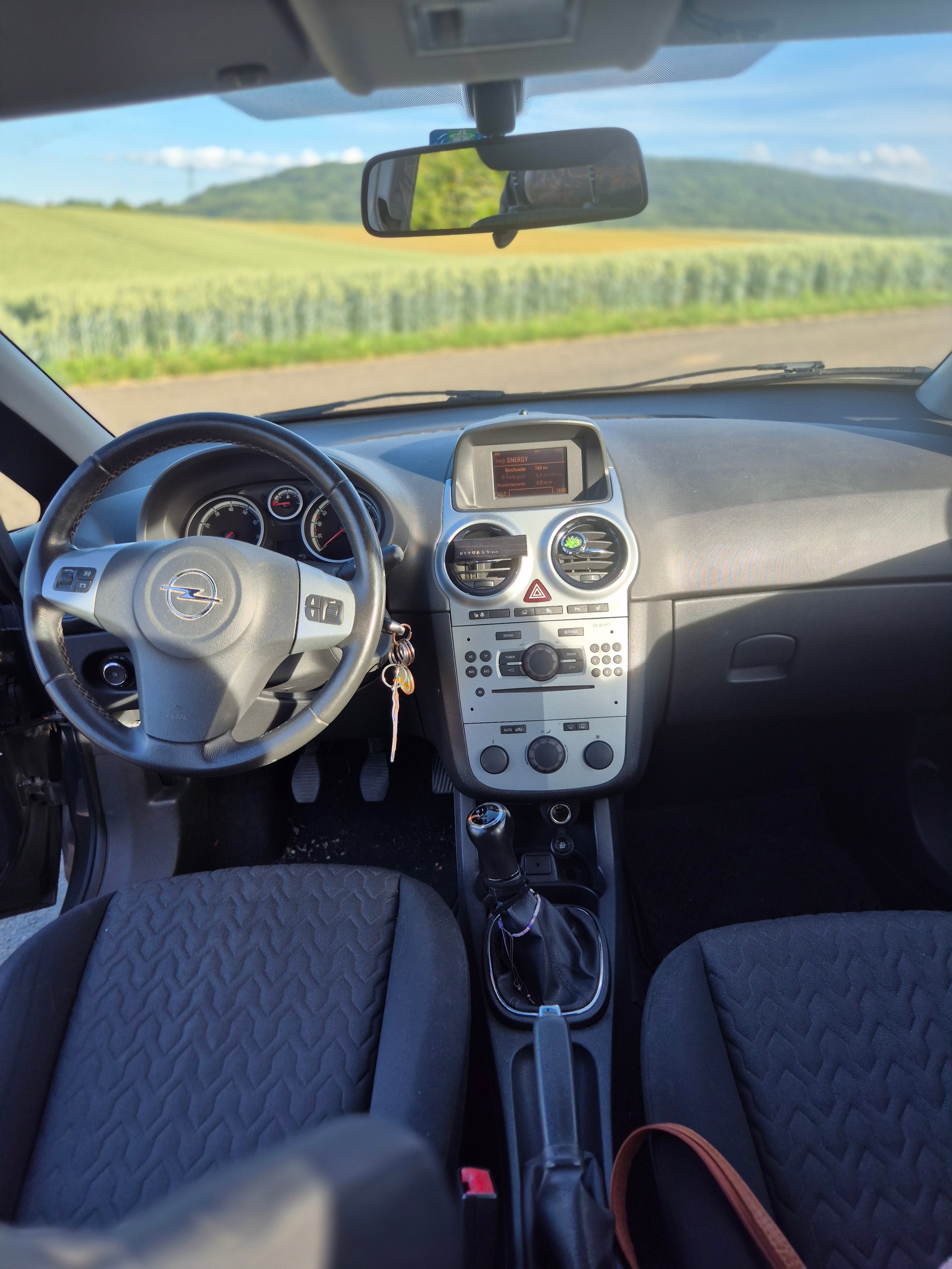 OPEL Corsa 1.4 TP Energy-image-6