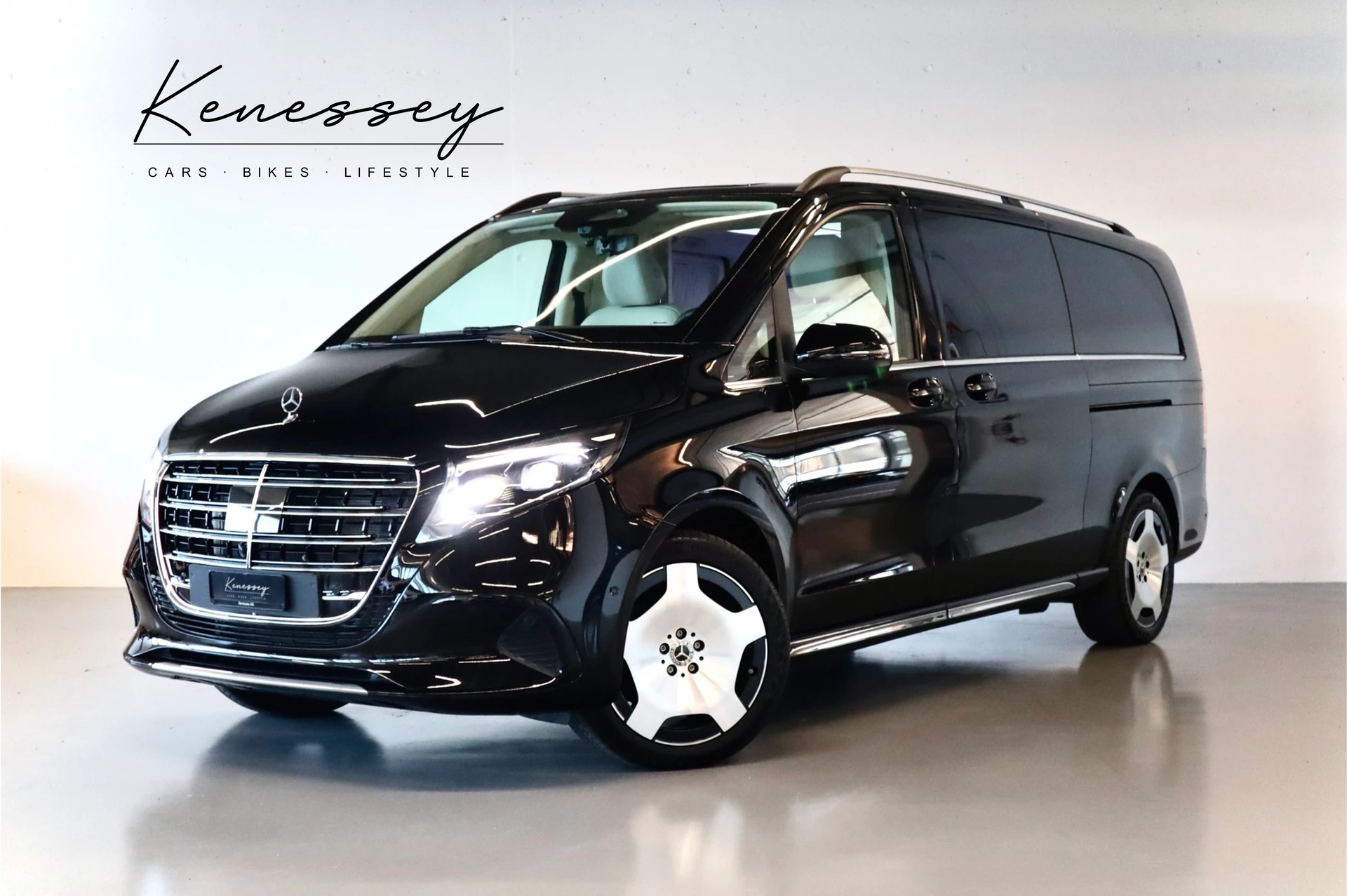 MERCEDES-BENZ VIP UMBAU | DTC GEPRÜFTES FZG-image-0