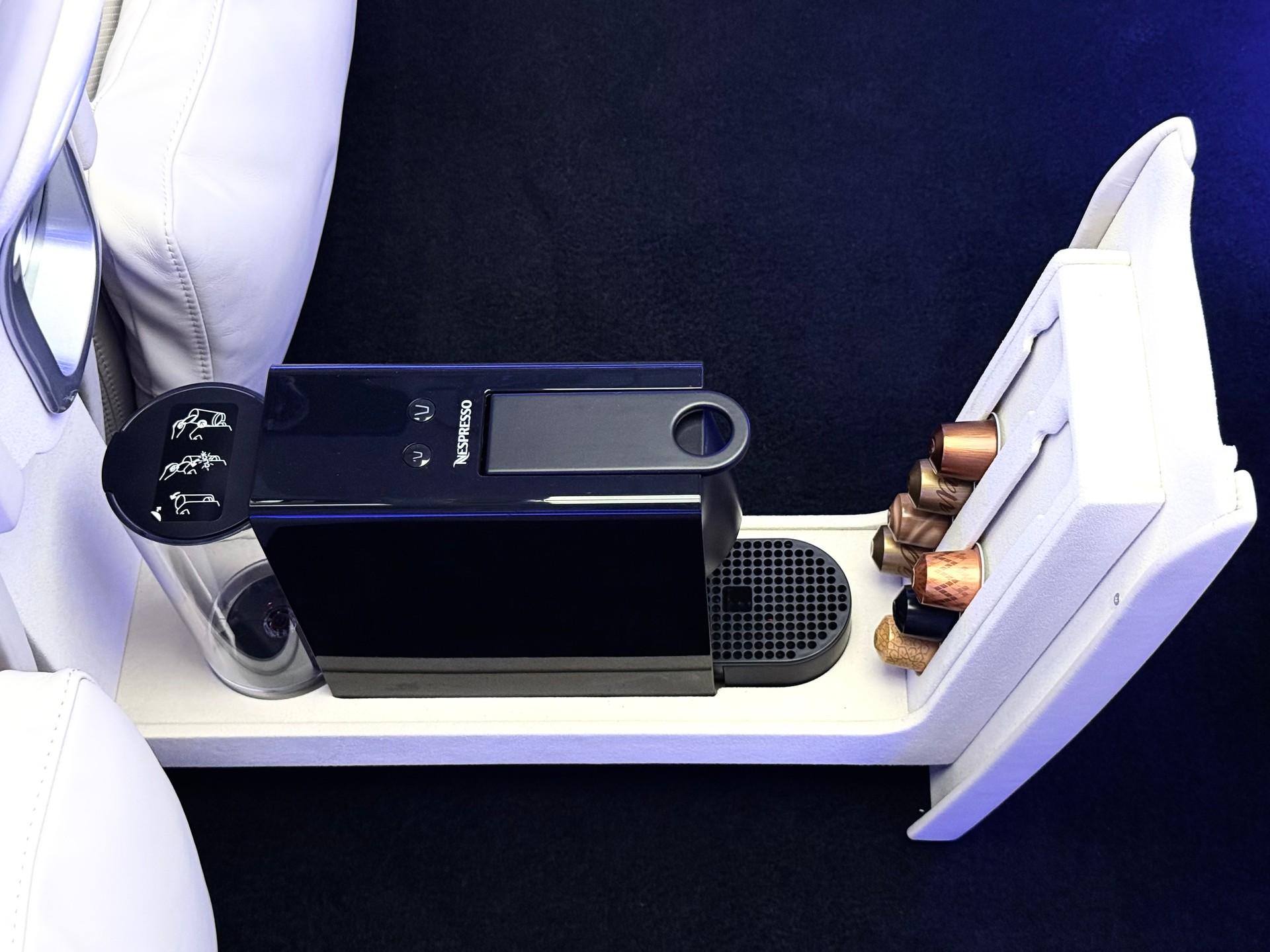MERCEDES-BENZ VIP UMBAU | DTC GEPRÜFTES FZG-image-9