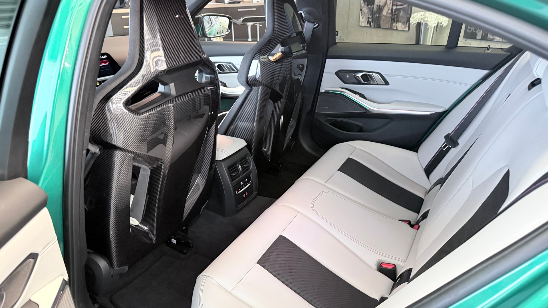 BMW M3 Competition xDrive-image-8