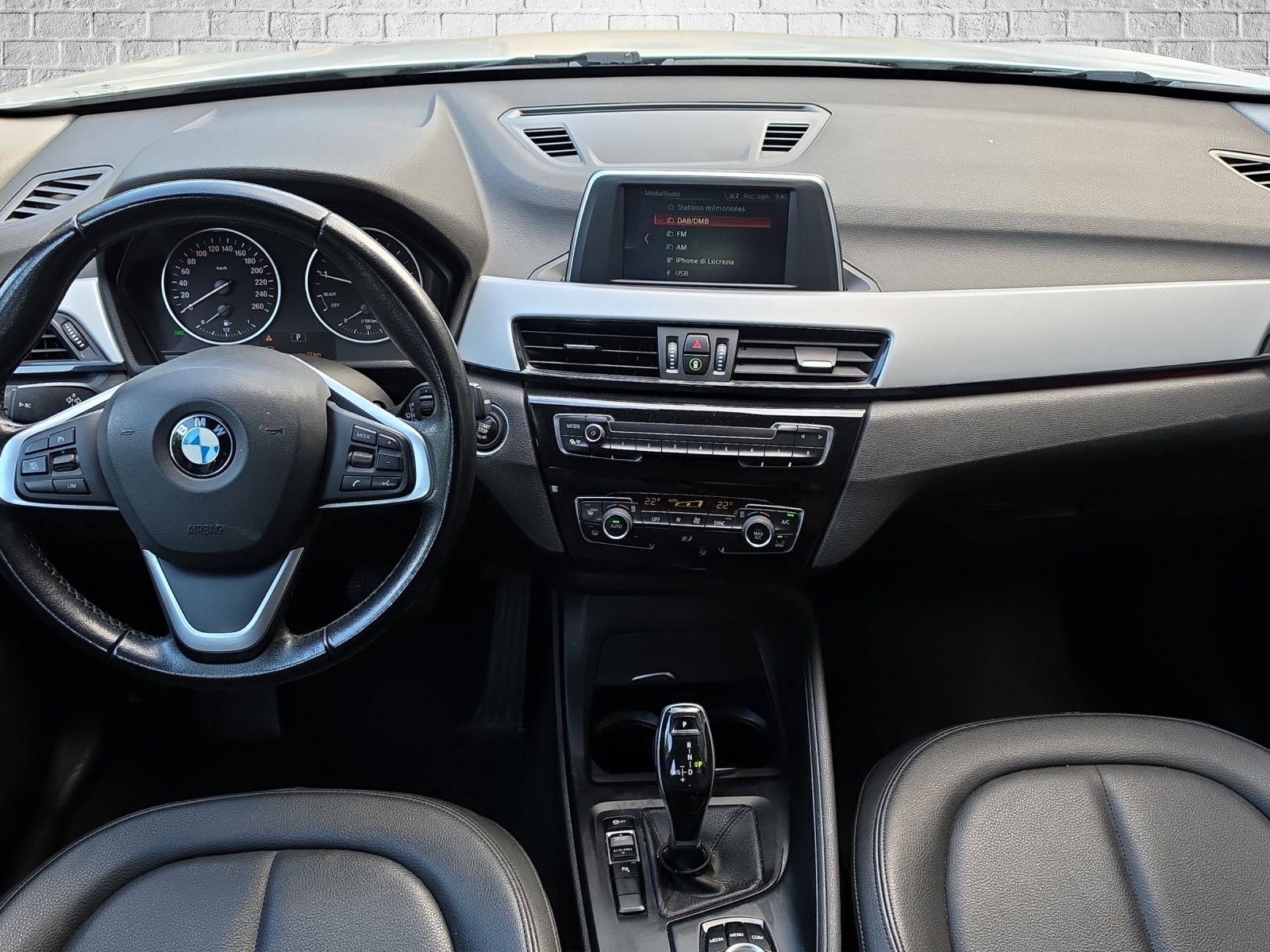 BMW X1 sDrive 18i Sport Line Steptronic-image-11