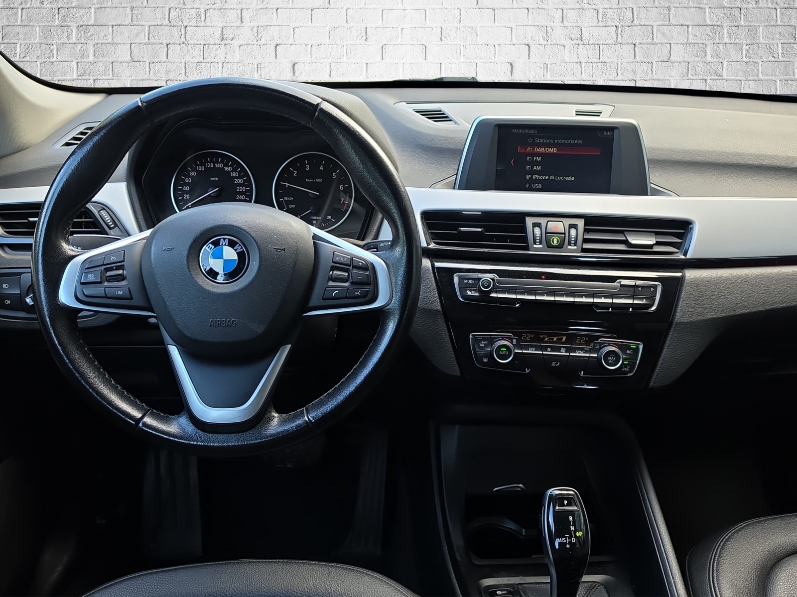BMW X1 sDrive 18i Sport Line Steptronic-image-10