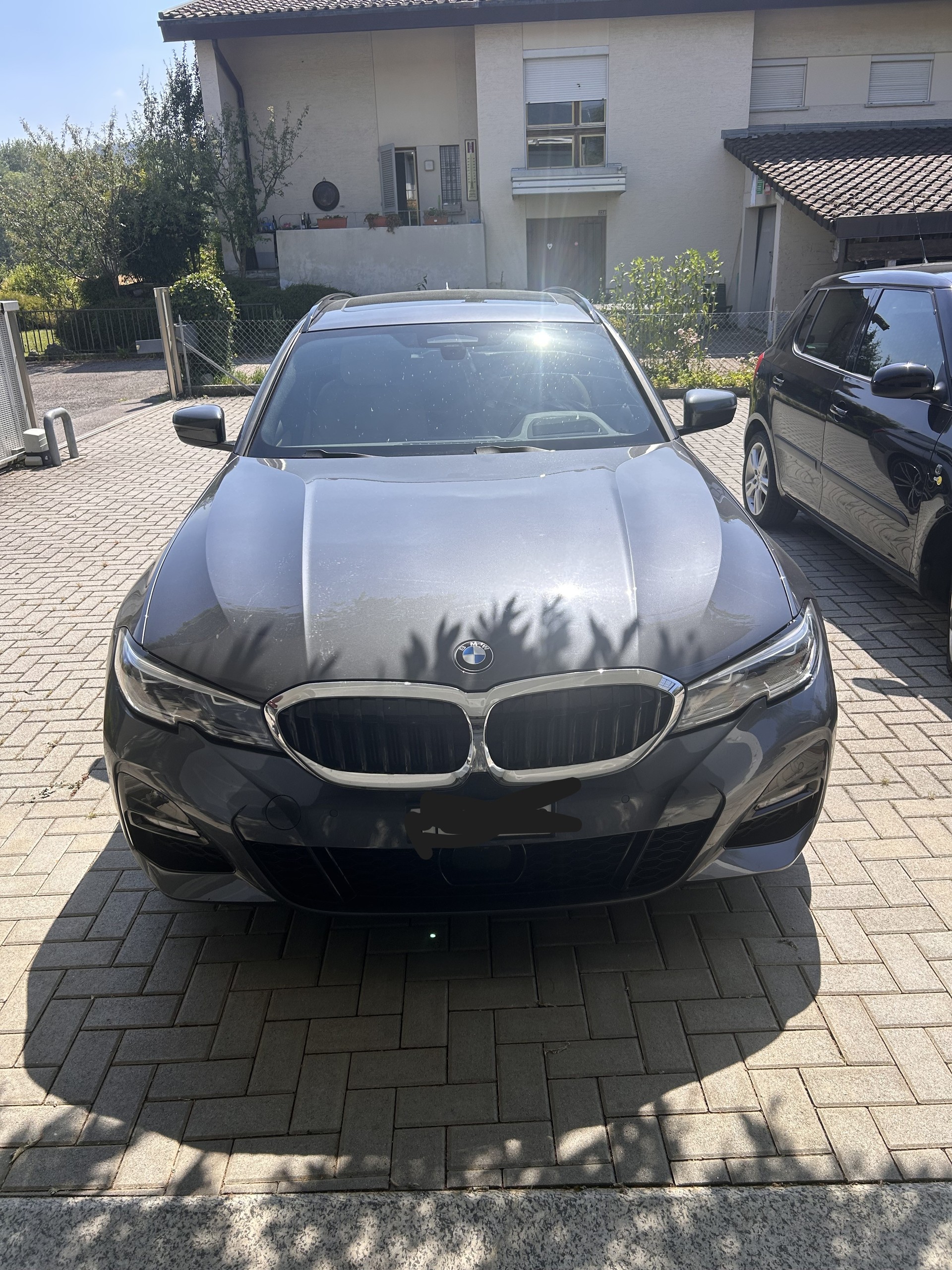BMW 330d xDrive-image-0