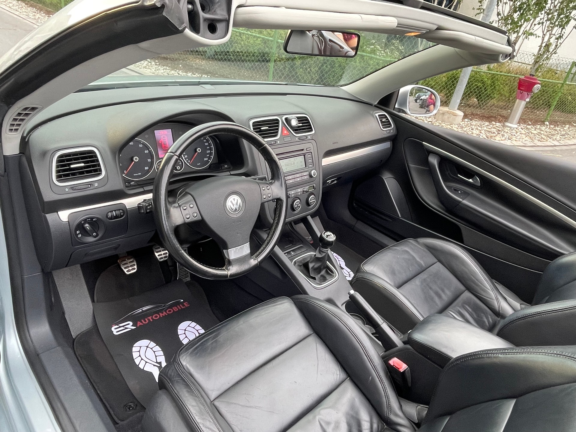 VW Eos 2.0 FSI-image-10
