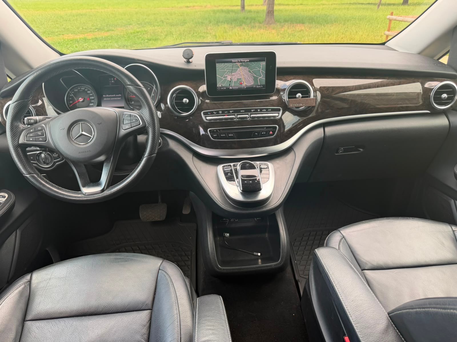 MERCEDES-BENZ V 220 d Avantgarde lang 7G-Tronic*8-Plätze*-image-11