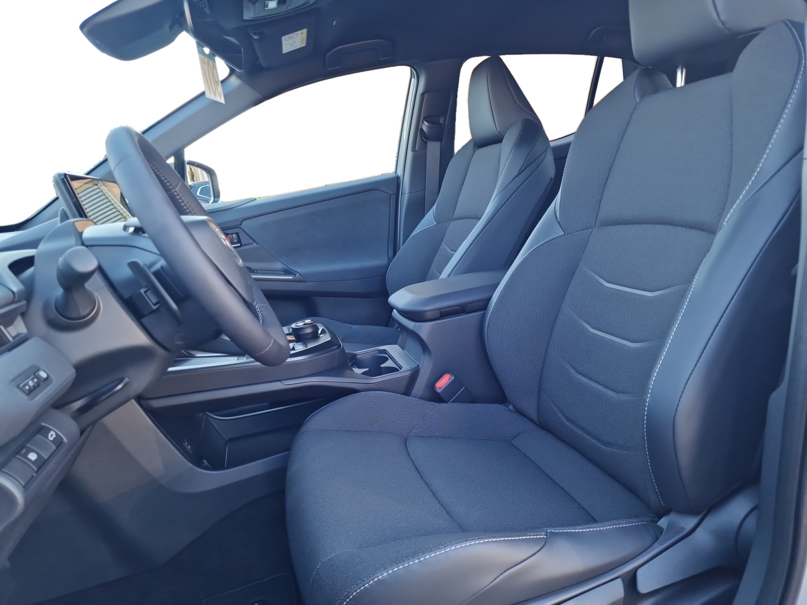 TOYOTA C-HR+ 77 kWh Style FWD Reichweite 607 km-image-10