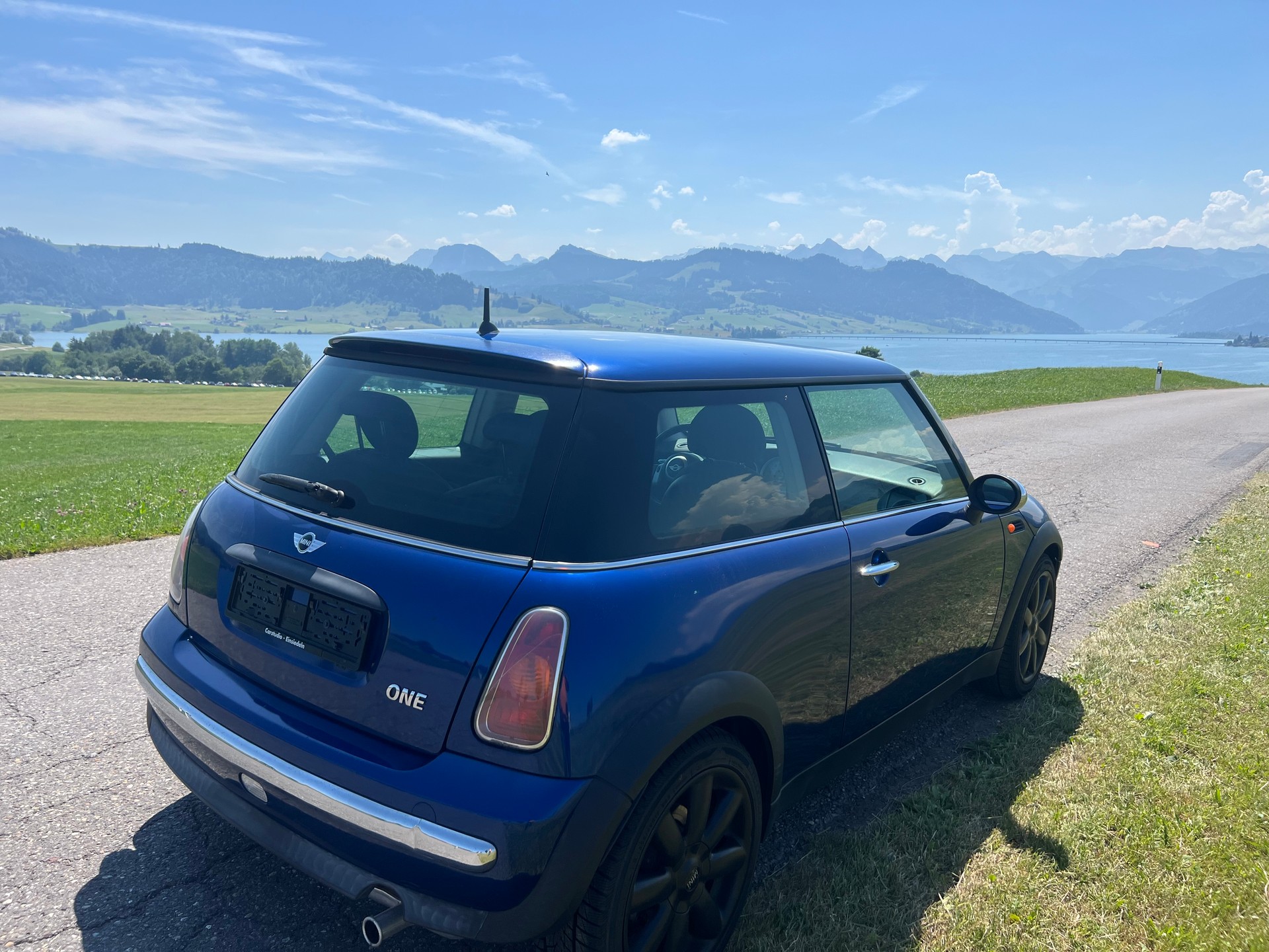 MINI One-image-5