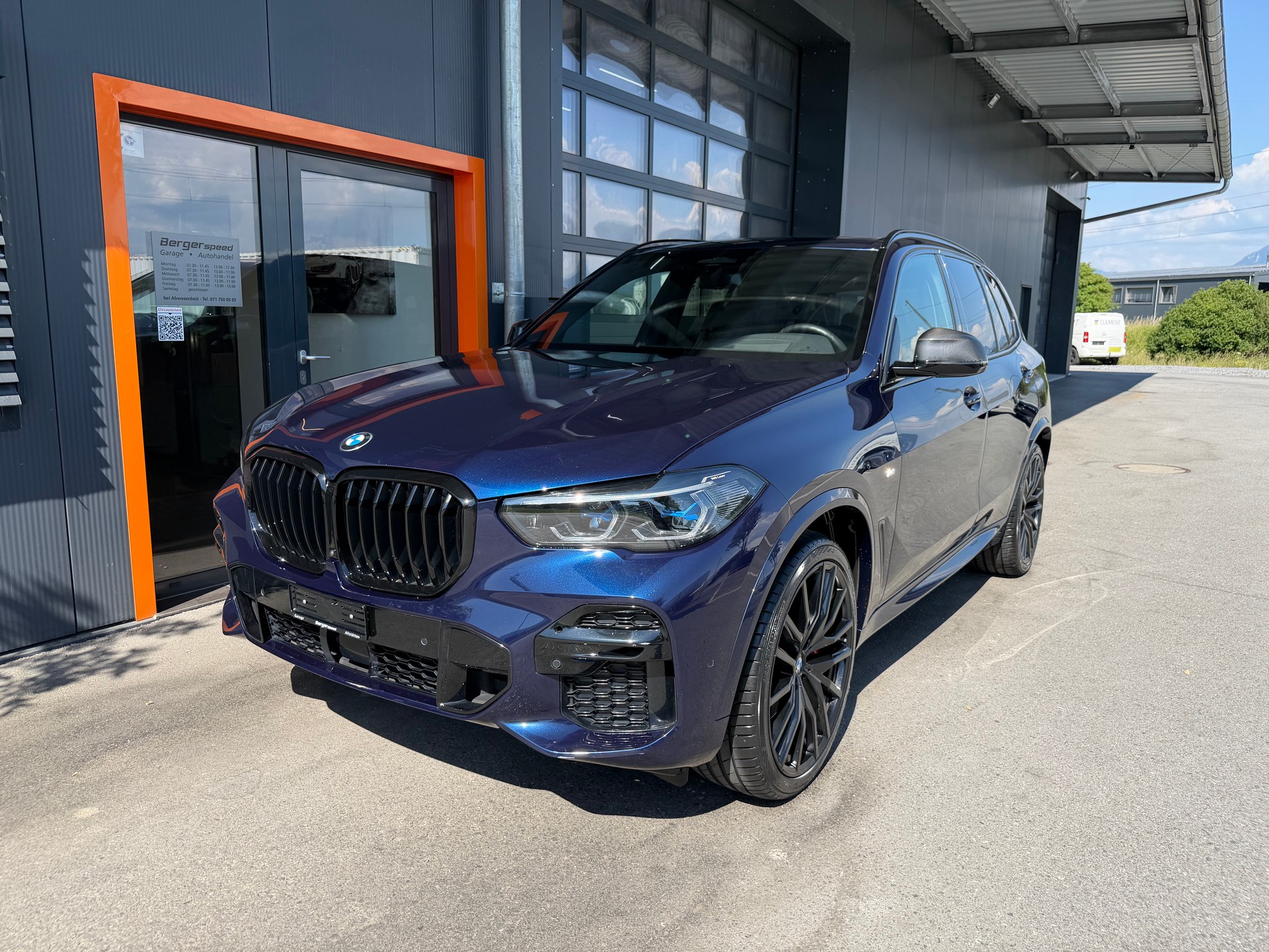 BMW X5 xDrive 48V 30d M Sport Steptronic-image-22