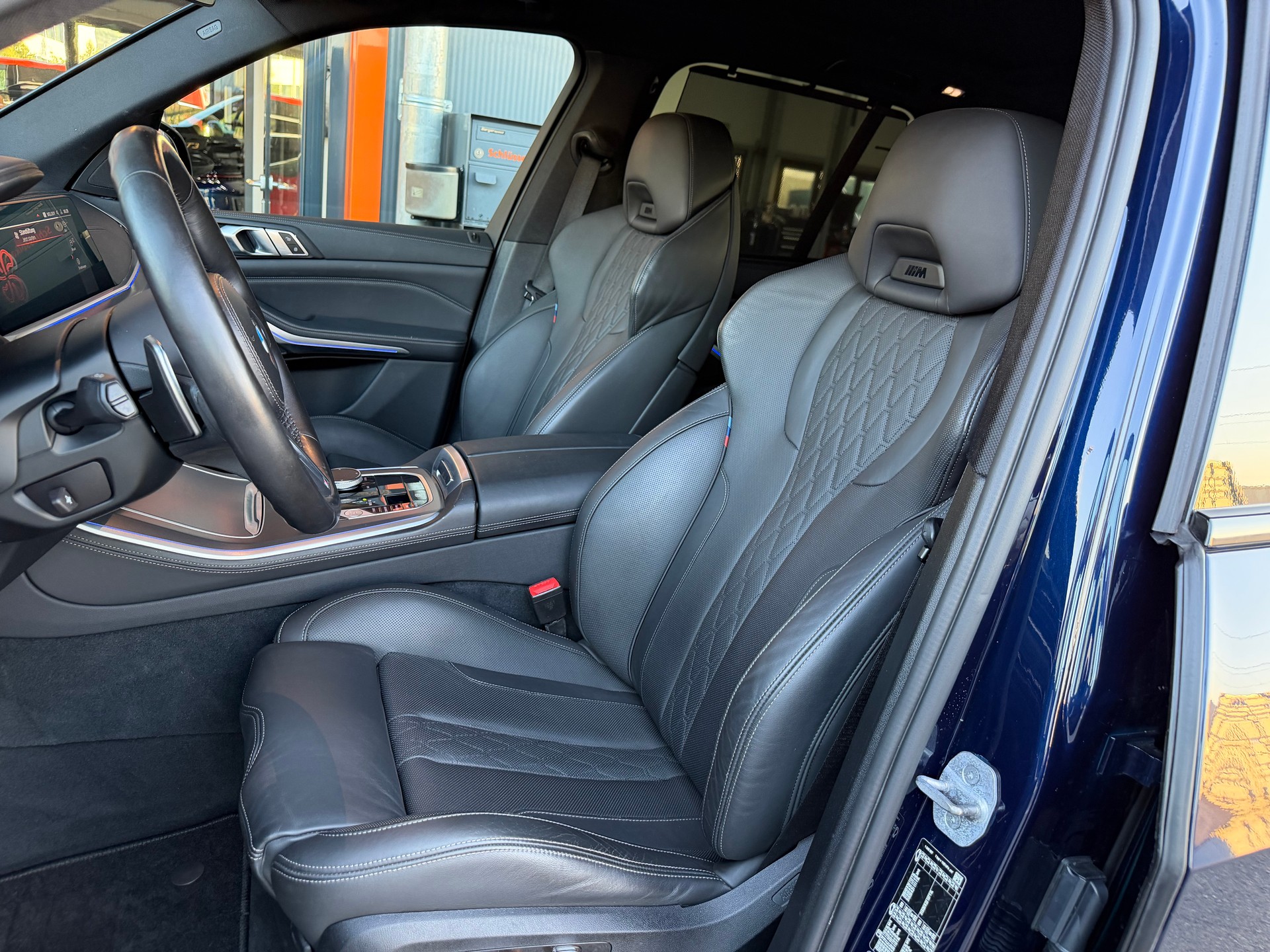 BMW X5 xDrive 48V 30d M Sport Steptronic-image-13
