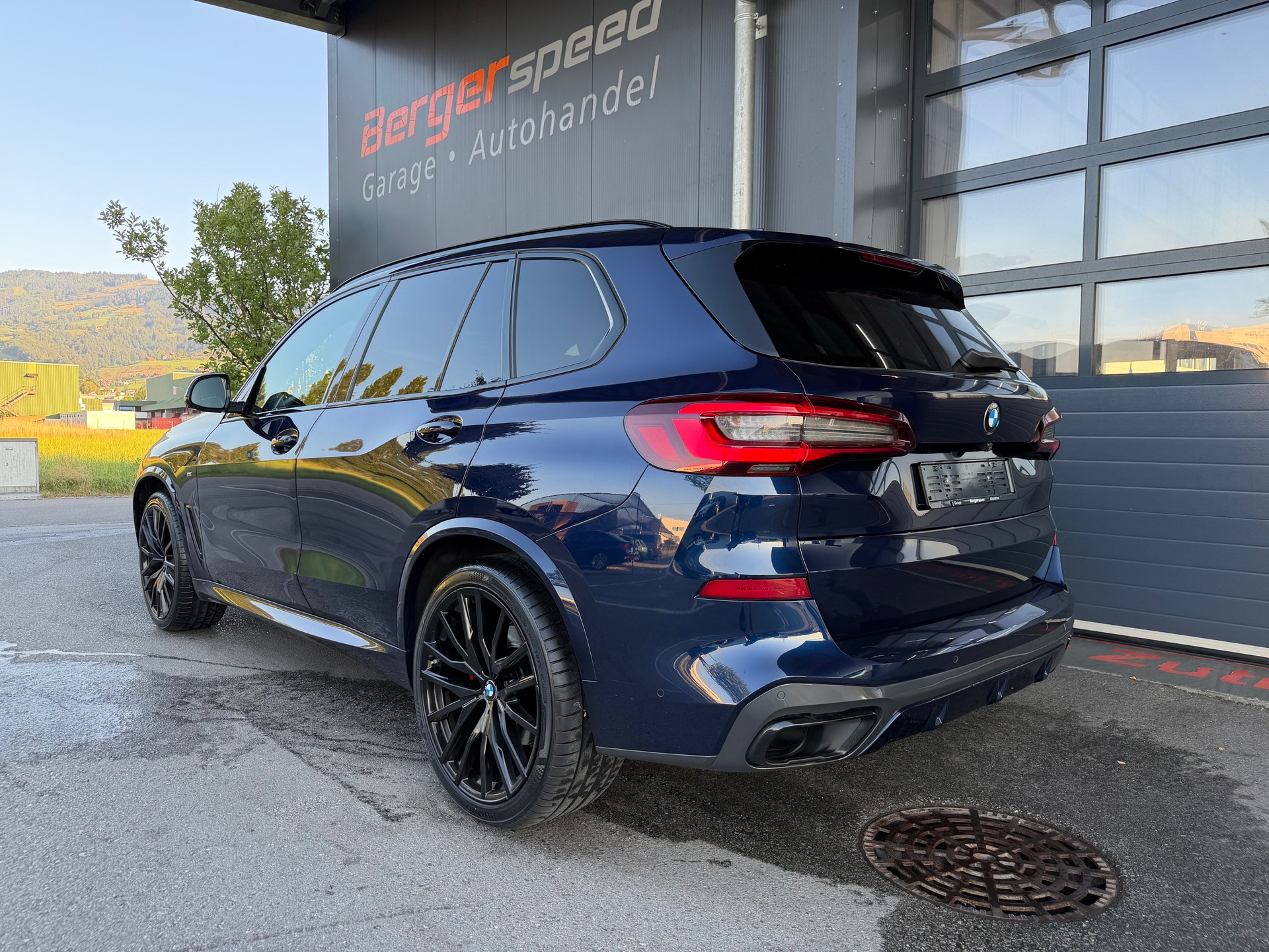 BMW X5 xDrive 48V 30d M Sport Steptronic-image-2