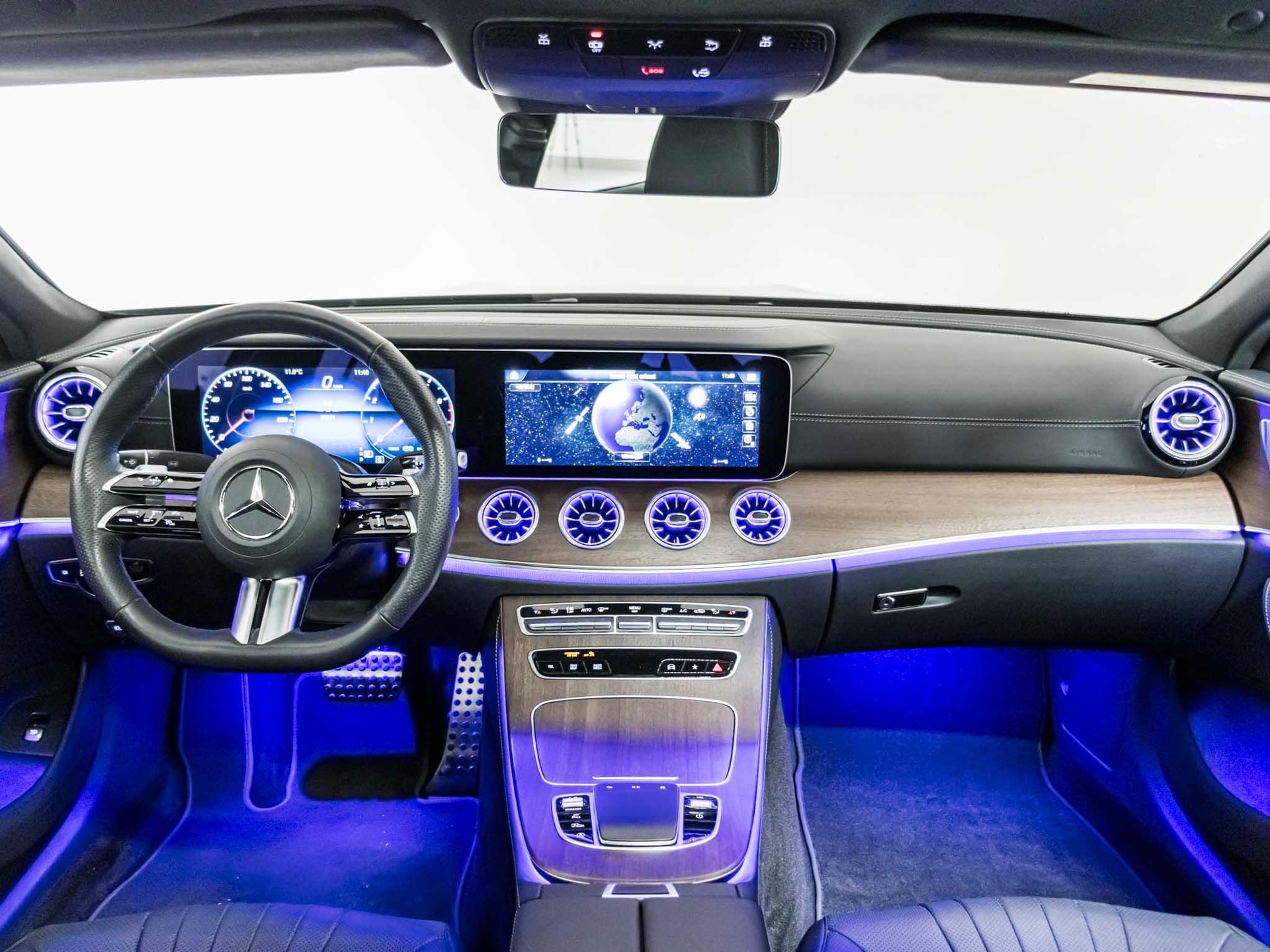 MERCEDES-BENZ CLS 450 4MATIC Coupé-image-11