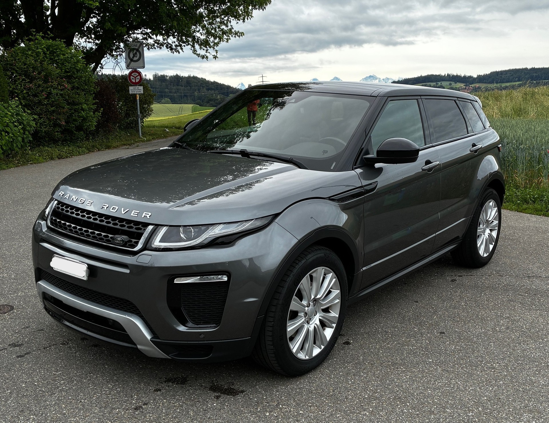 LAND ROVER 2.0 TD4 HSE-image-2