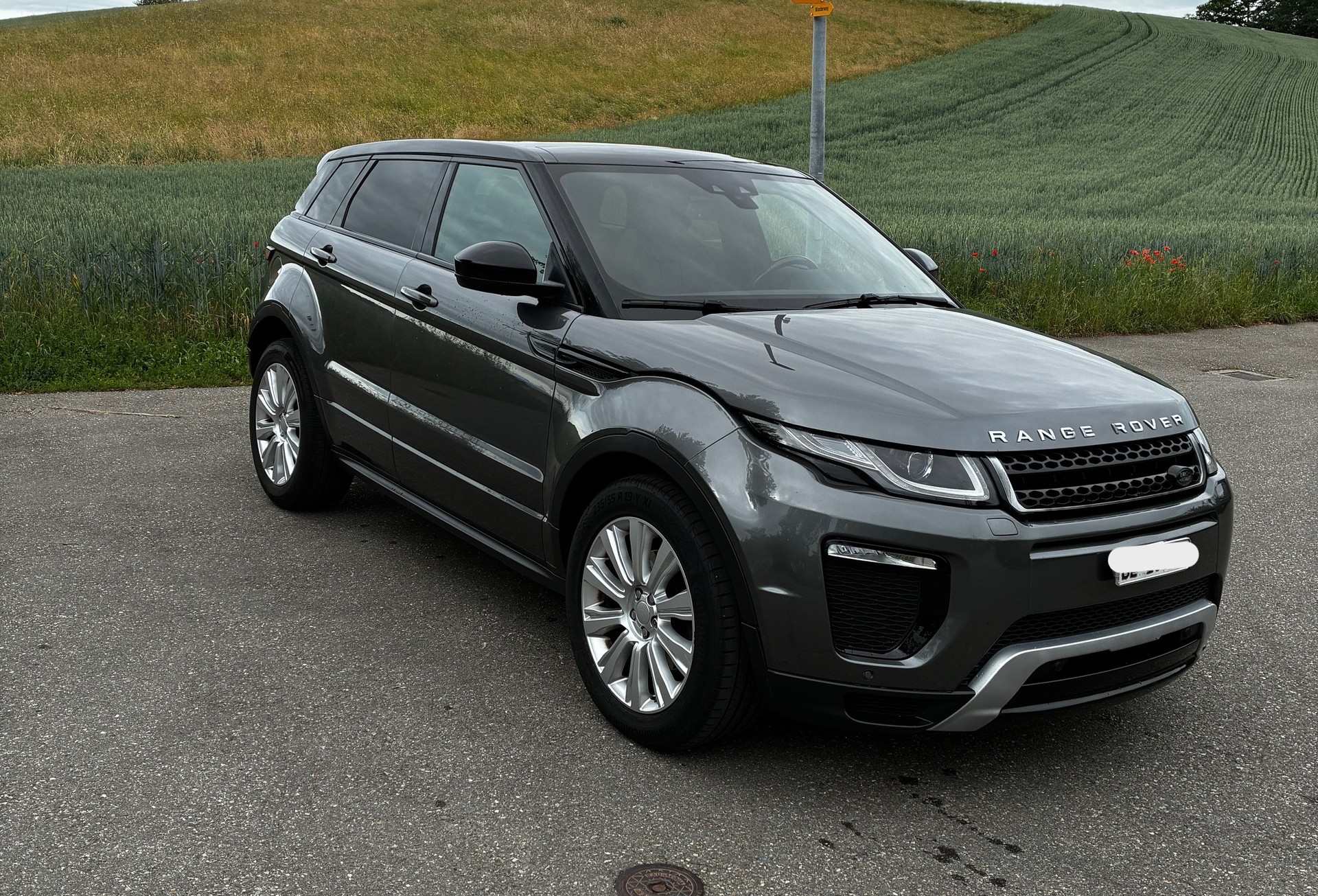 LAND ROVER 2.0 TD4 HSE-image-1