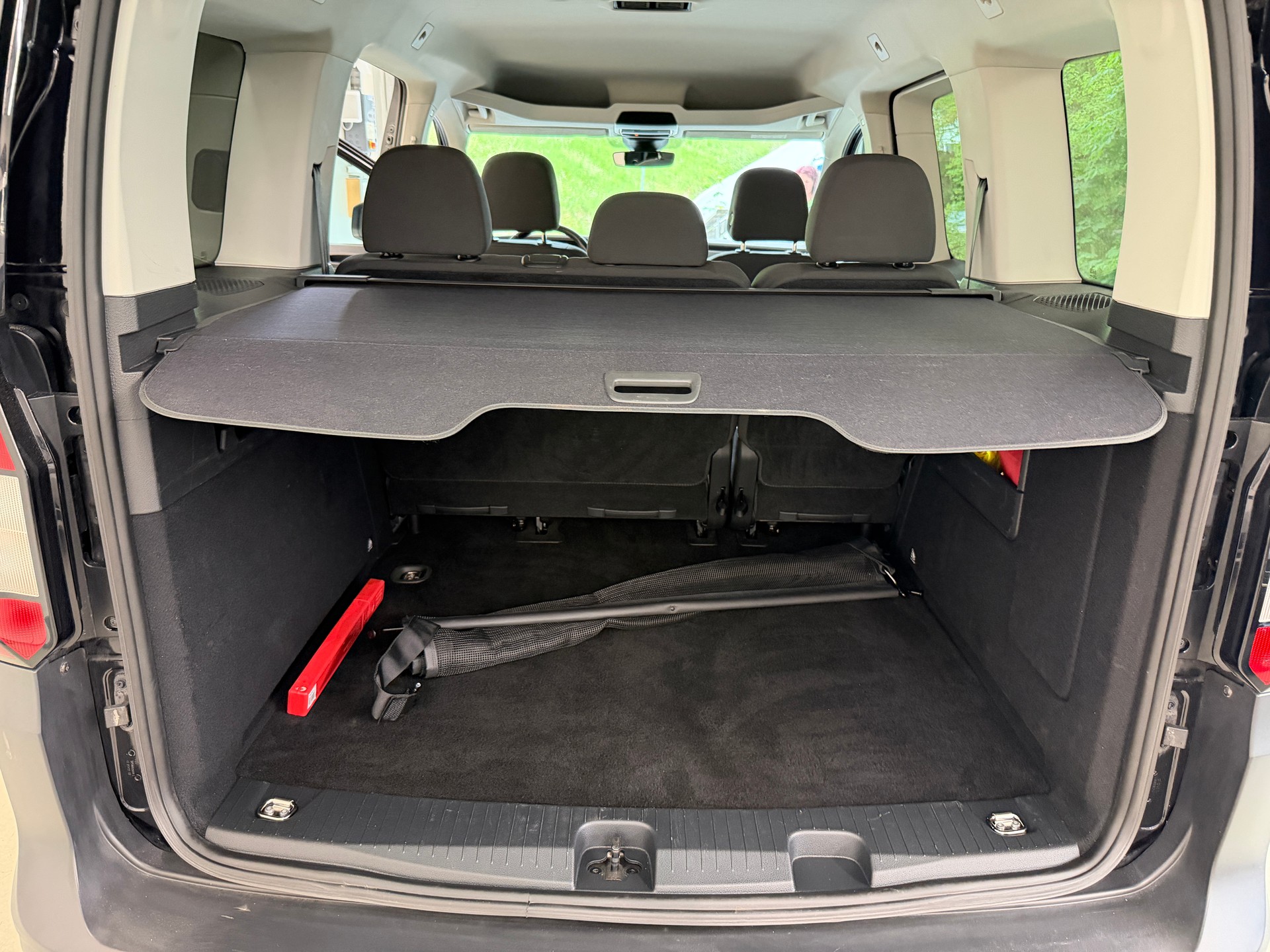 VW Caddy 2.0 TDI 4Motion Comfort-image-14