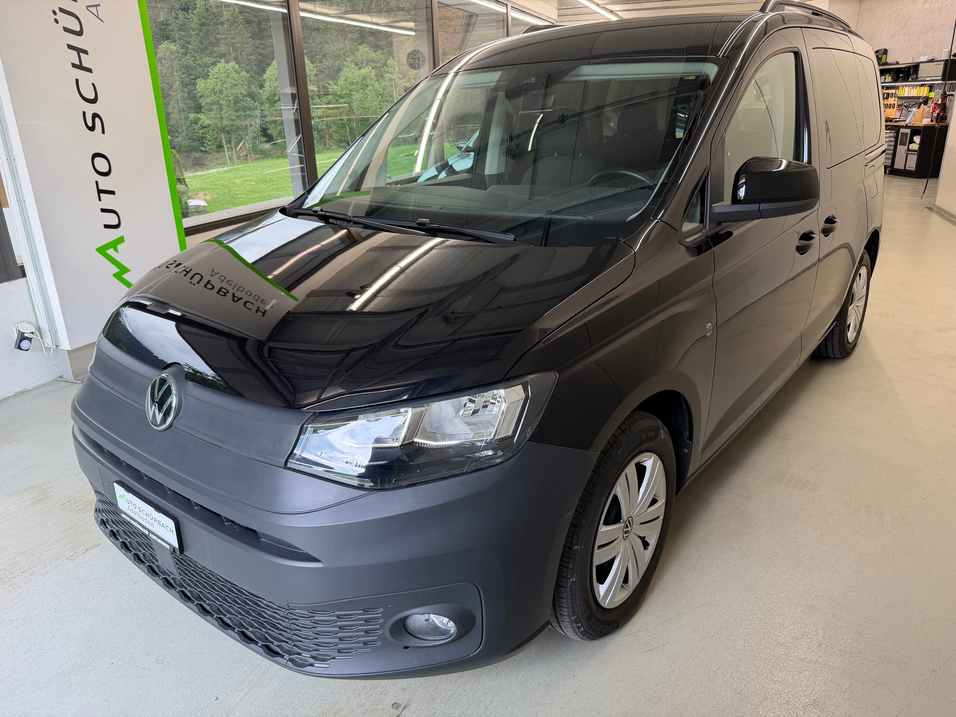 VW Caddy 2.0 TDI 4Motion Comfort-image-6