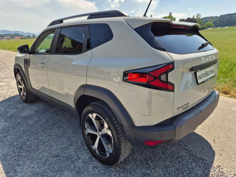 DACIA Duster 1.2 Hybrid Journey 4WD-image-3