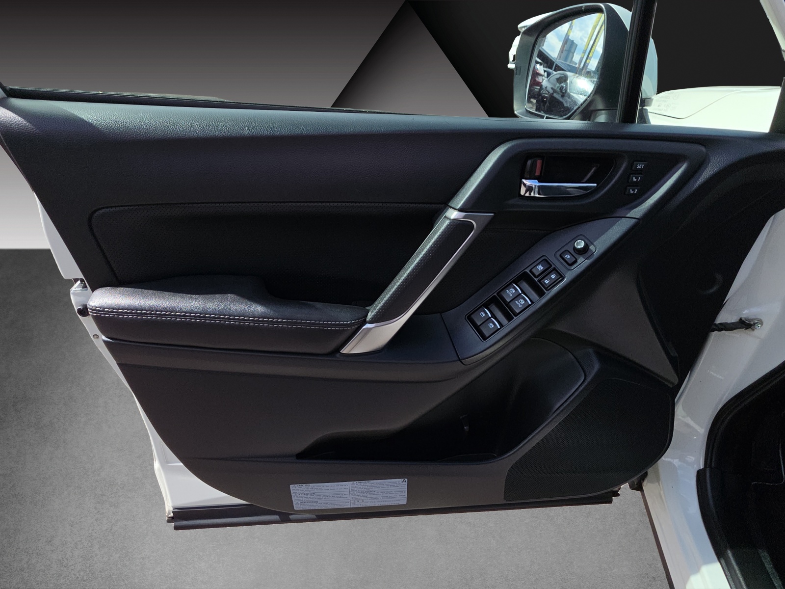 SUBARU Forester 2.0i Executive Lineartronic-image-15